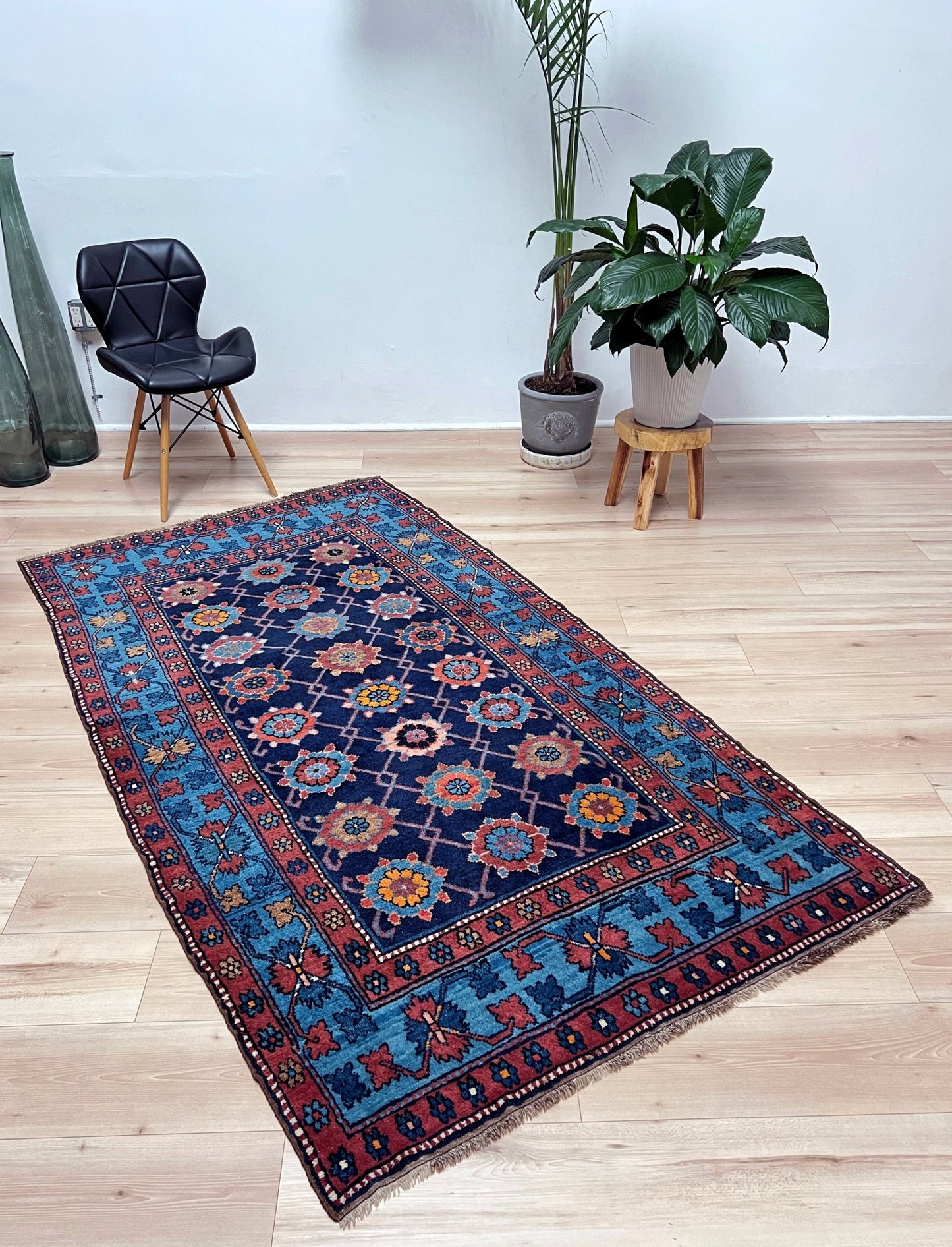 Caucasian blue oriental rug shop San Francisco Bay Area. Buy handmade carpet wool rug online Handmade rug store Berkeley