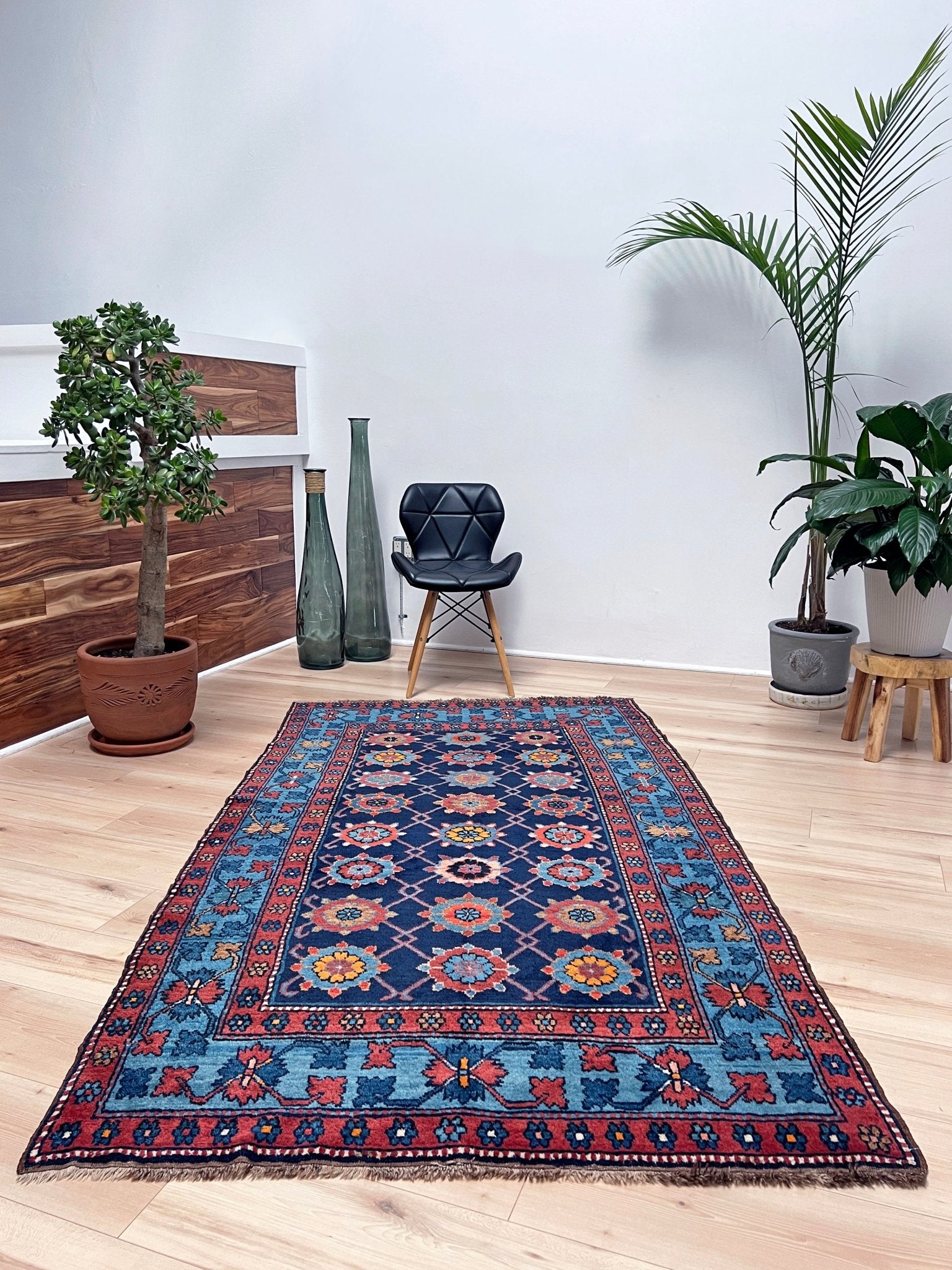 Caucasian blue oriental rug shop San Francisco Bay Area. Buy handmade carpet wool rug online Handmade rug store Berkeley