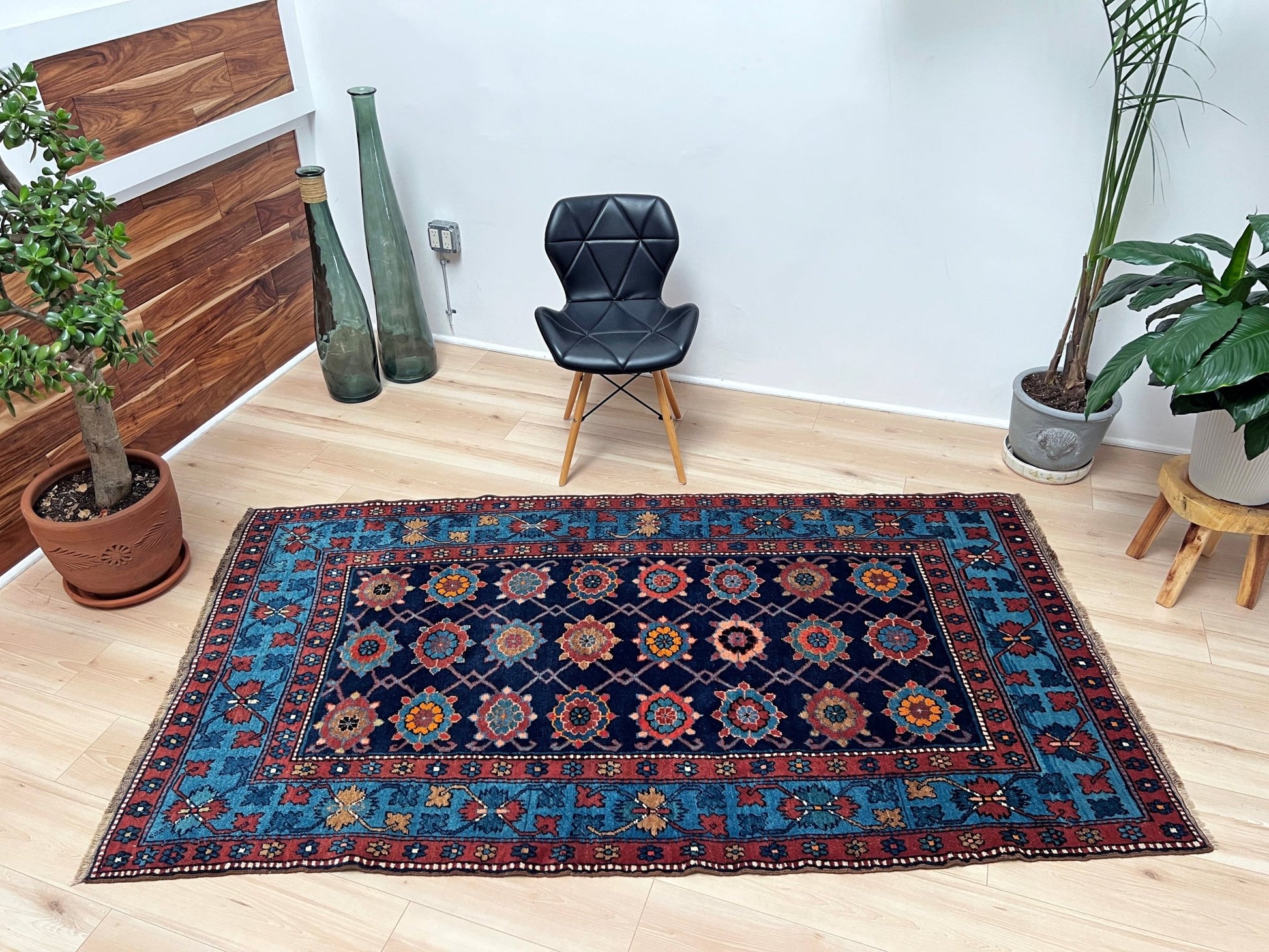 Caucasian blue oriental rug shop San Francisco Bay Area. Buy handmade carpet wool rug online Handmade rug store Berkeley