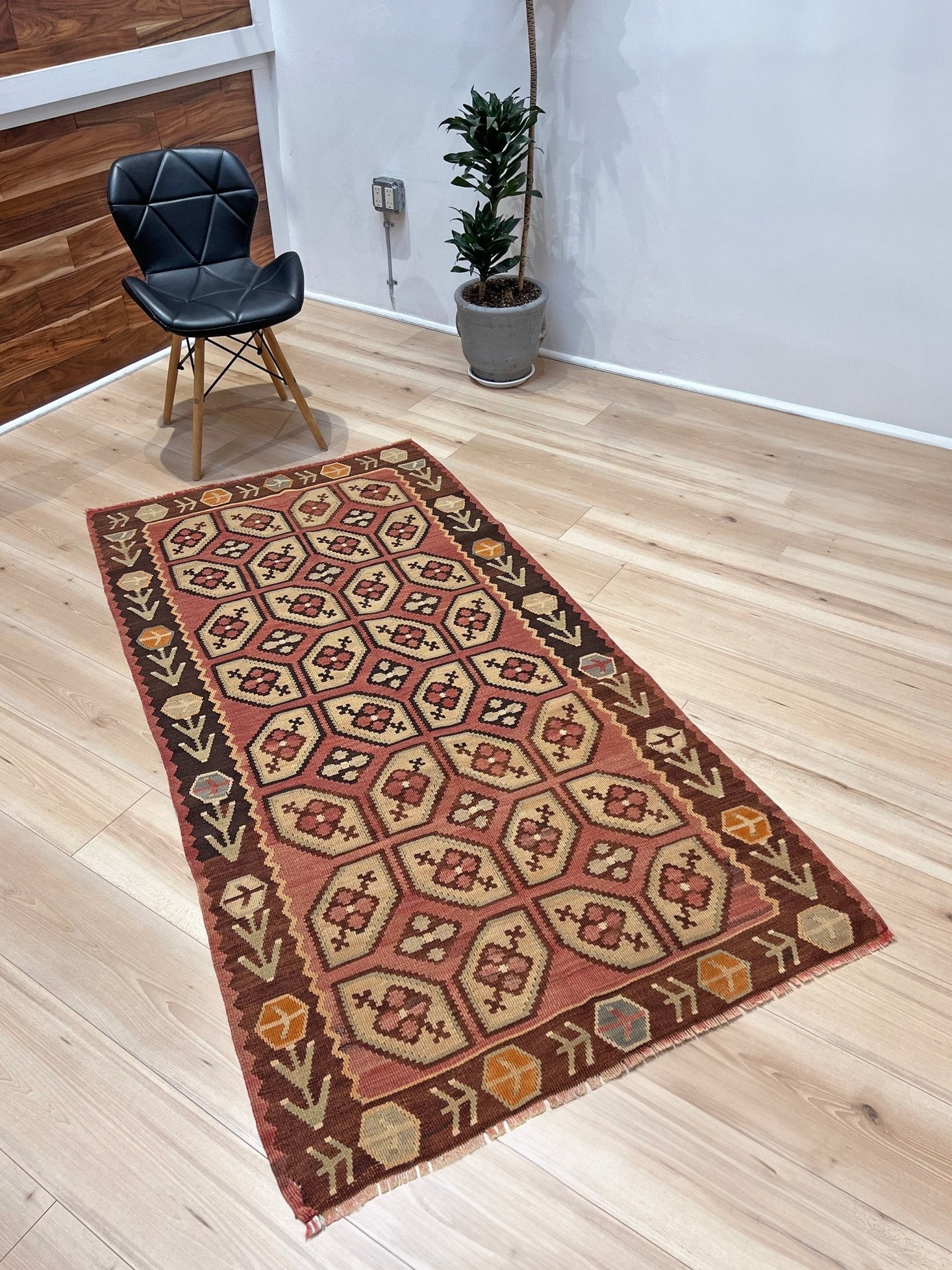 Handmade neutral color kilim rug shop san francisco bay area. Small wool flatweave carpet buy online.