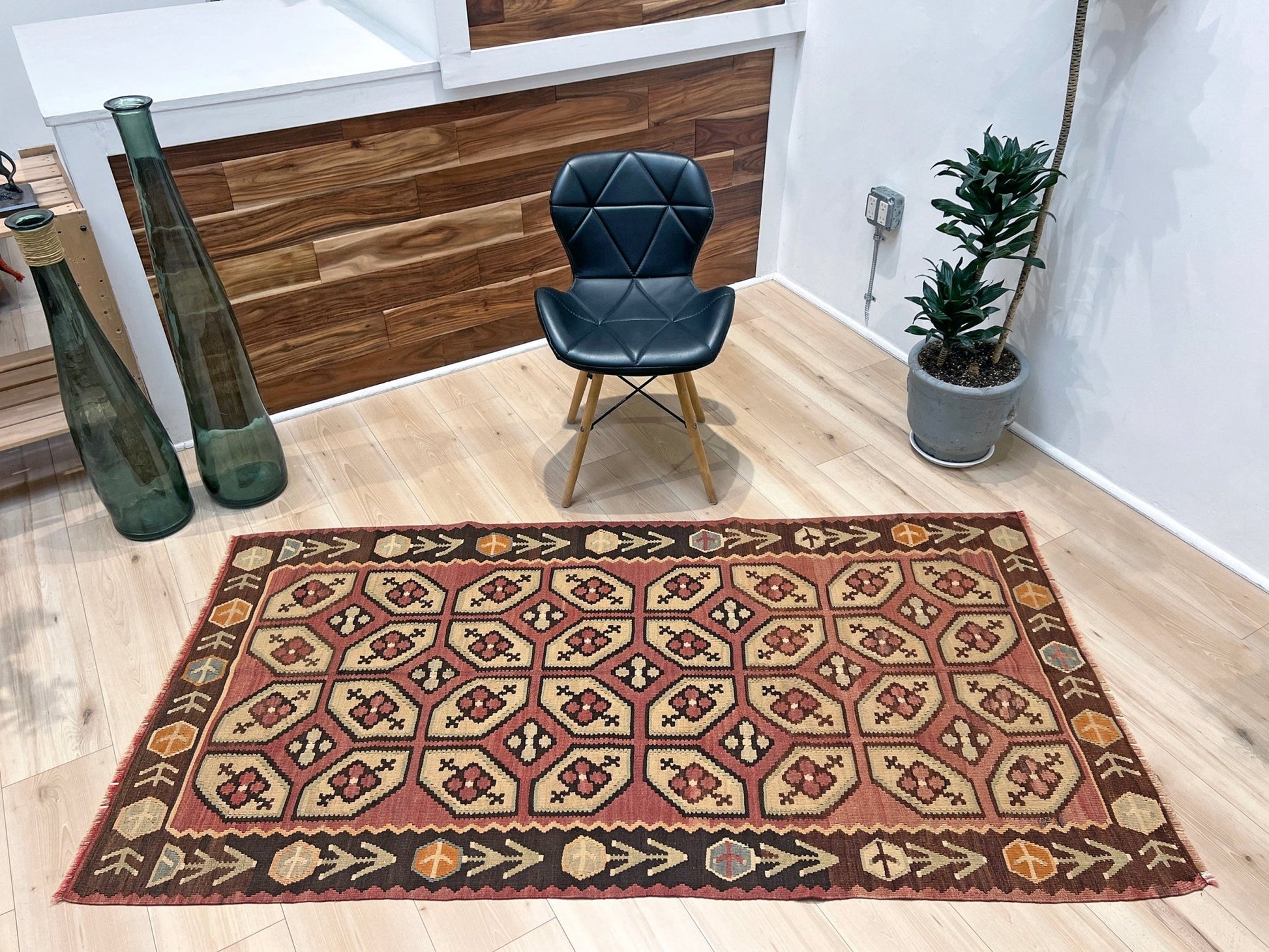 Handmade neutral color kilim rug shop san francisco bay area. Small wool flatweave carpet buy online.