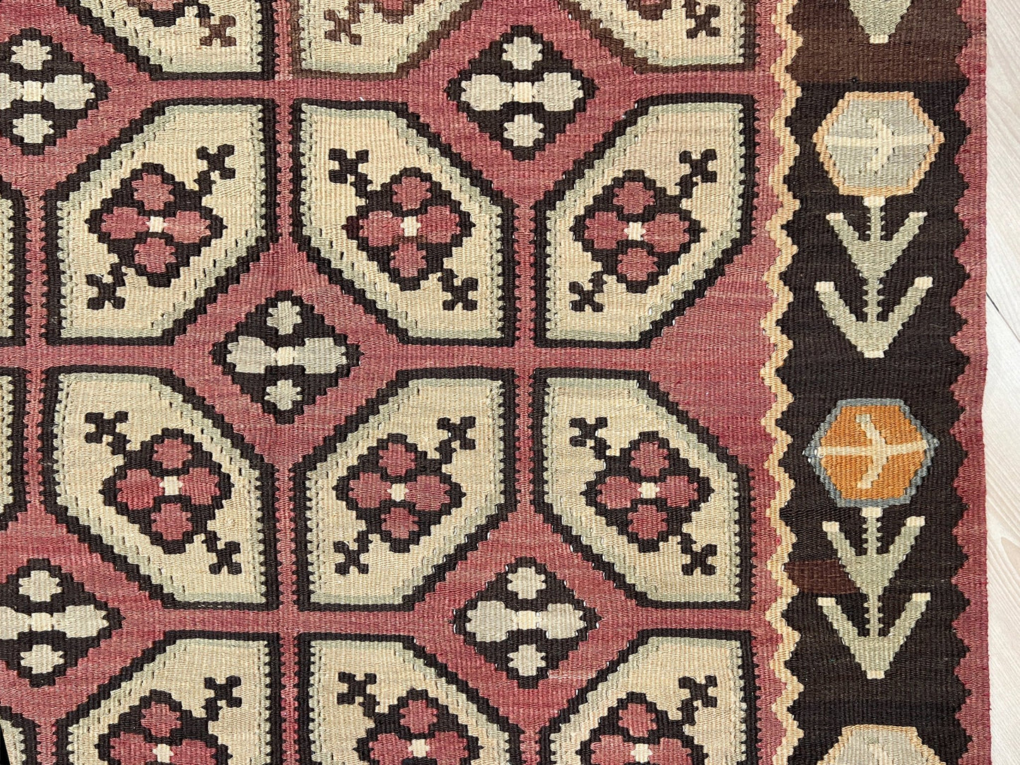 Handmade neutral color kilim rug shop san francisco bay area. Small wool flatweave carpet buy online.