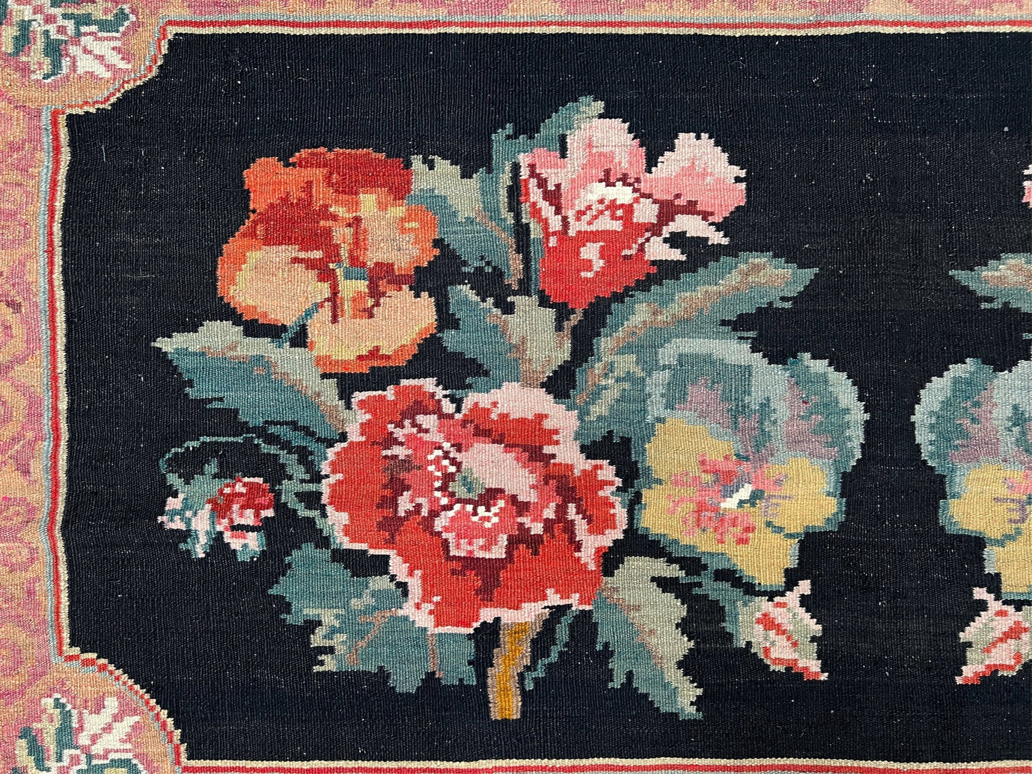 Rose Kilim • Handmade Moldovan Vintage Flatweave Rug (4'x7'6")