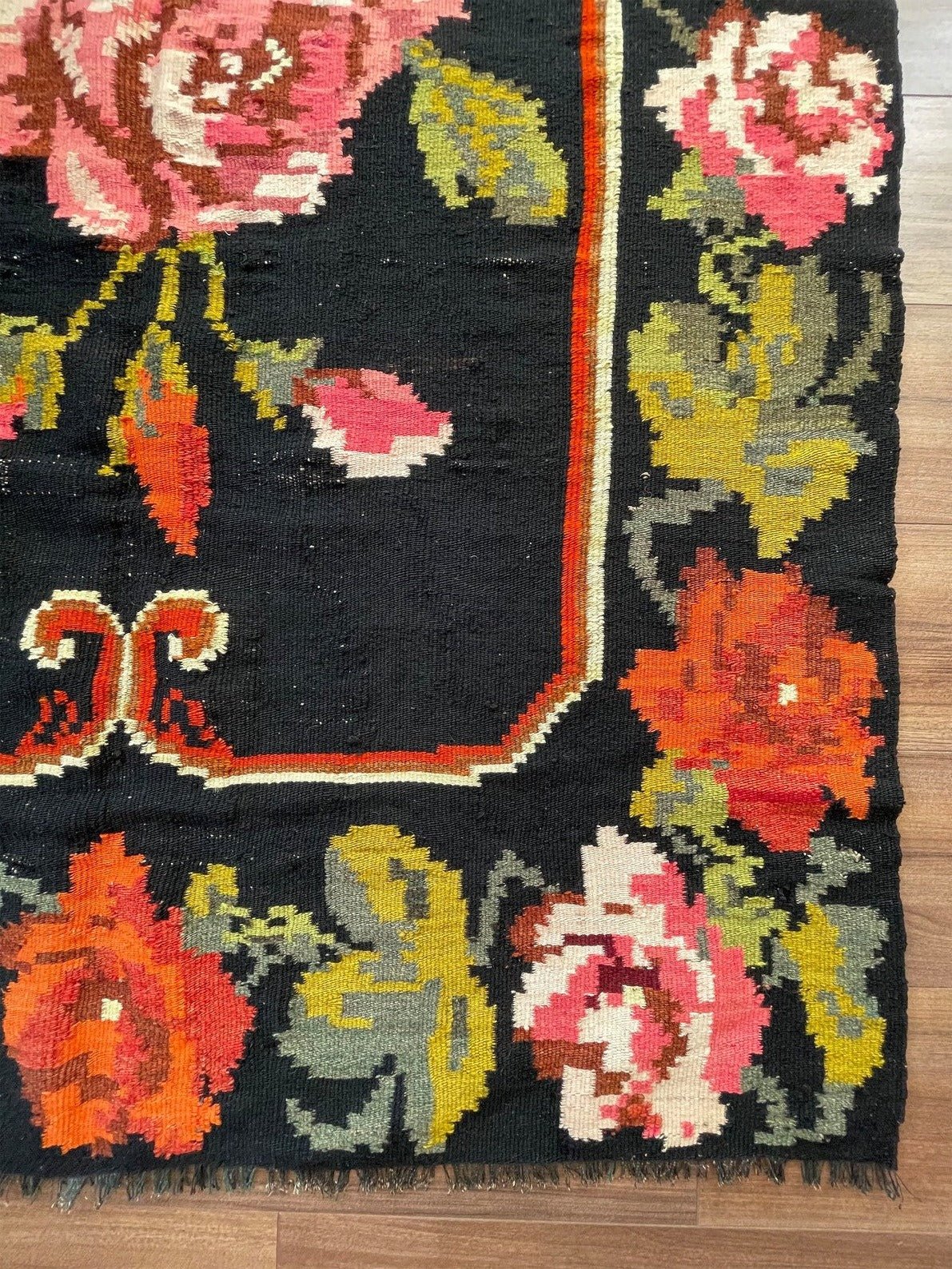 Moldovan Handmade Wool Rose Kilim rıg shop san francisco bay area. Buy rugs online free shipping