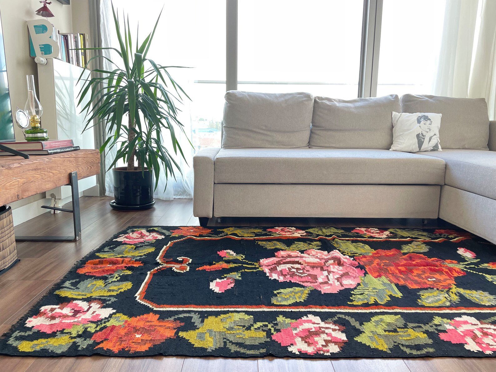 Moldovan Handmade Wool Rose Kilim rıg shop san francisco bay area. Buy rugs online free shipping