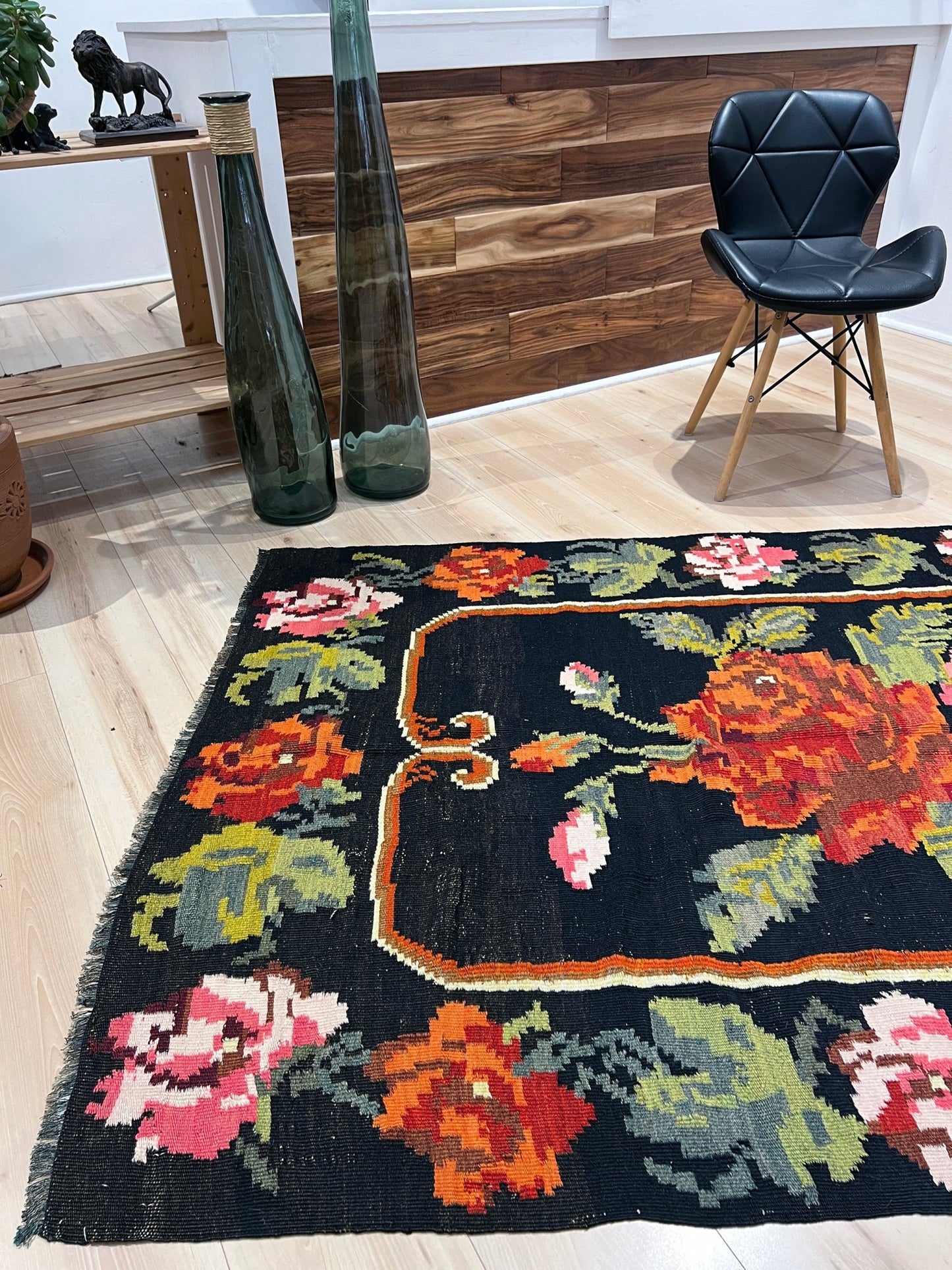 Rose kilim rug shop san francisco bay area. Handmade wool flatweave rug shop. Rose kilim rug shop san francisco bay area. Handmade wool flatweave rug shop. 