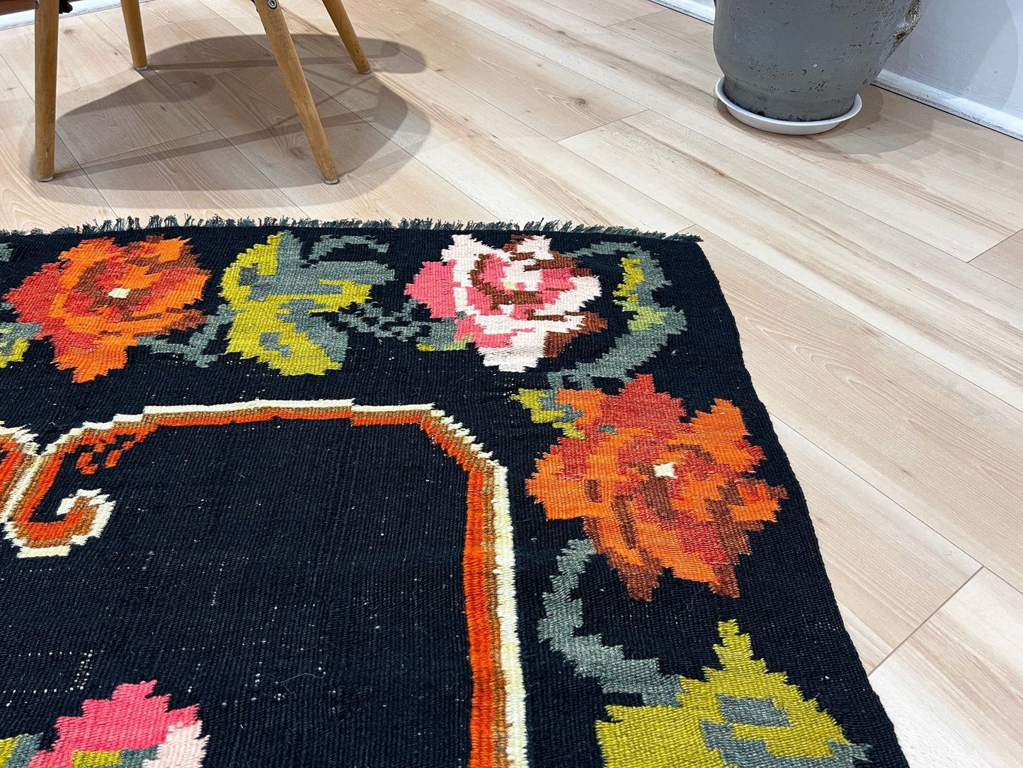 Rose kilim rug shop san francisco bay area. Handmade wool flatweave rug shop. 