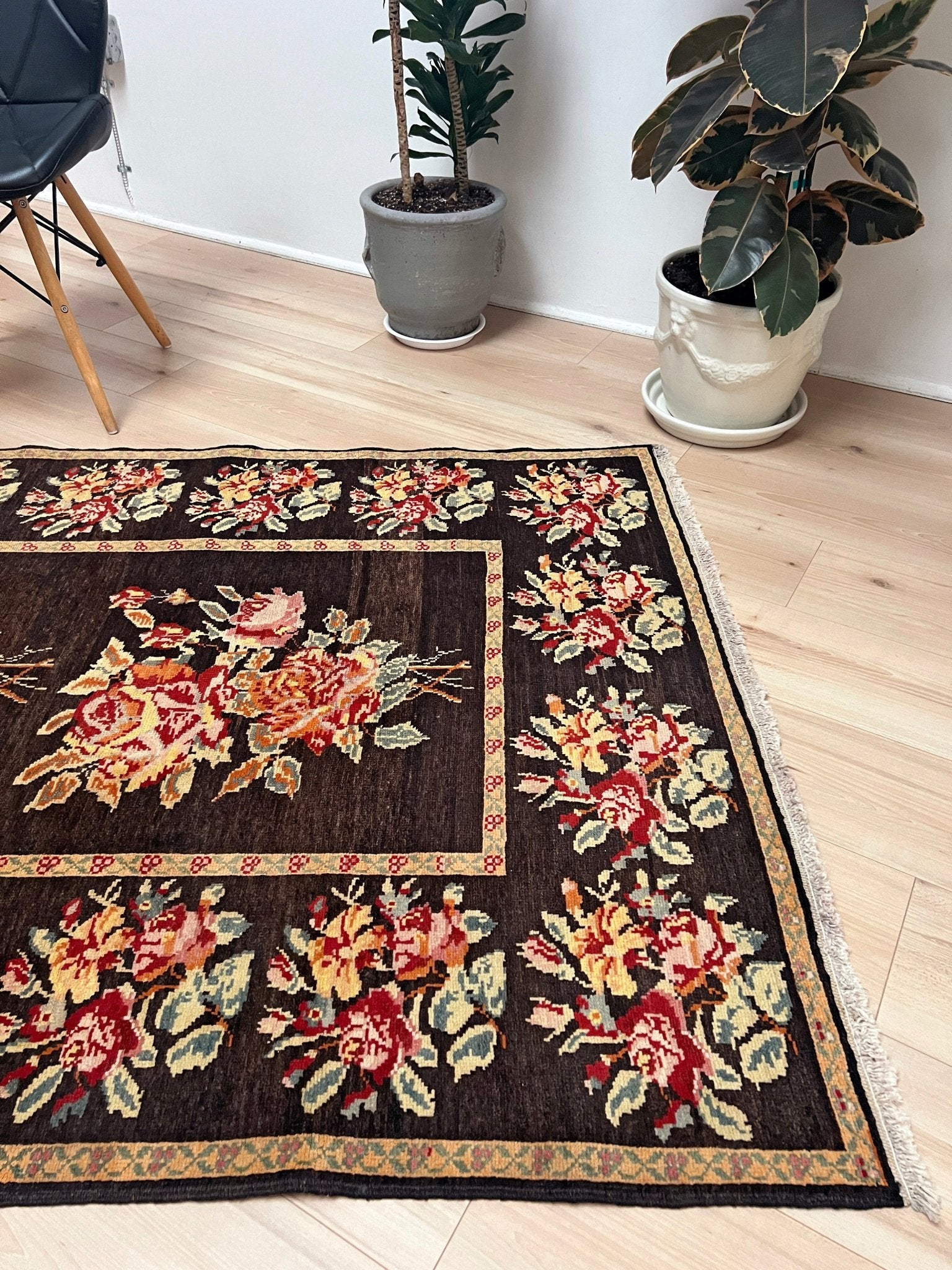 KARABAGH armenian vintage Scatter rug. Oriental rug shop san francisco bay area. Buy handmade wool rug online free shipping