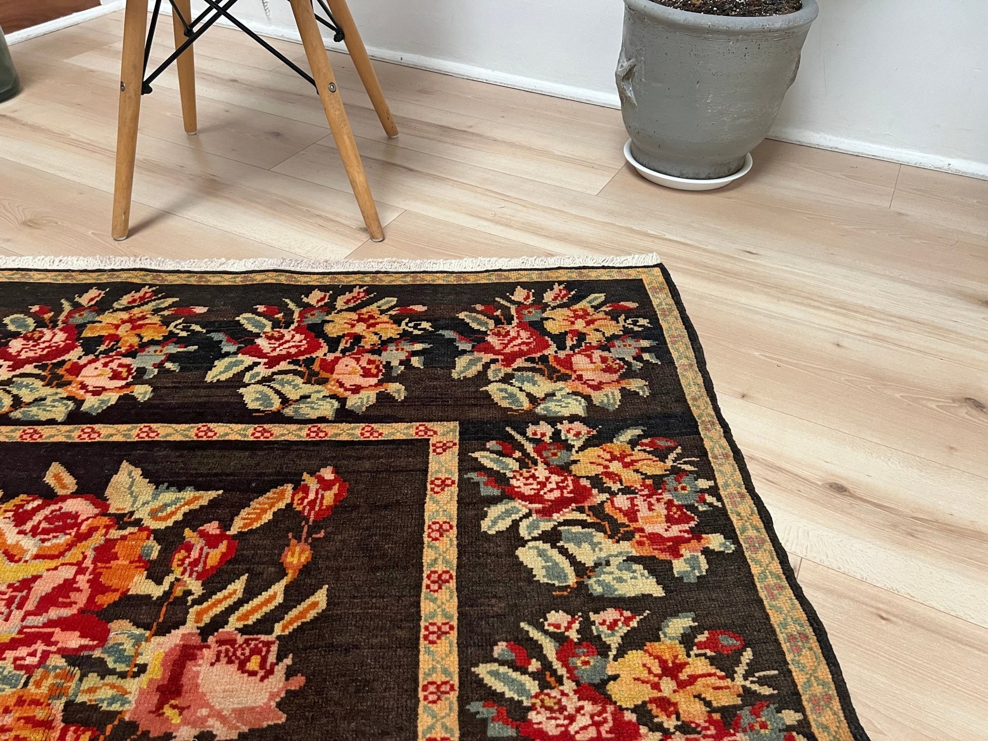 KARABAGH armenian vintage Scatter rug. Oriental rug shop san francisco bay area. Buy handmade wool rug online free shipping