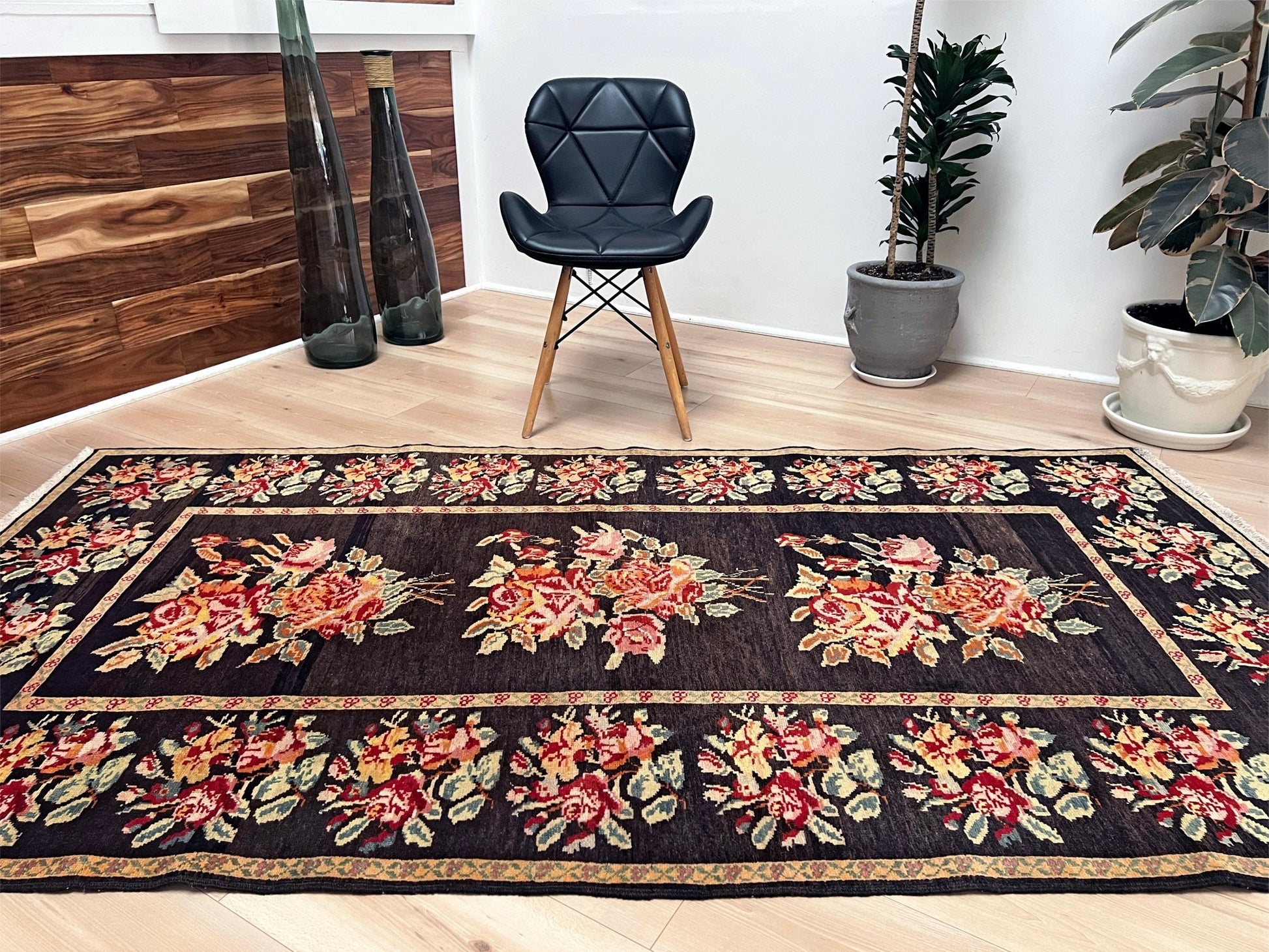 KARABAGH armenian vintage Scatter rug. Oriental rug shop san francisco bay area. Buy handmade wool rug online free shipping