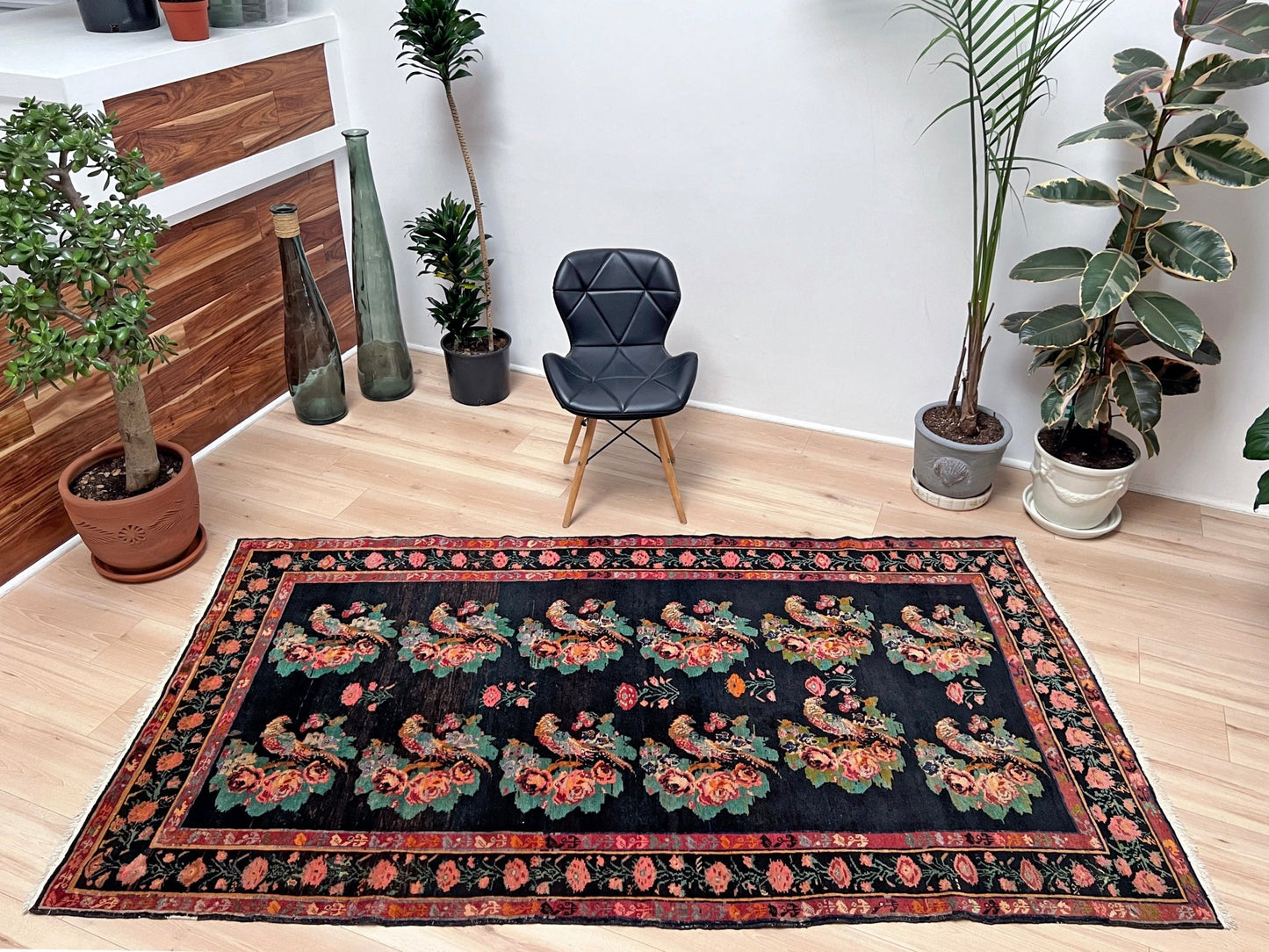 KARABAGH armenian vintage Scatter rug. Oriental rug shop san francisco bay area. Buy handmade wool rug online free shipping