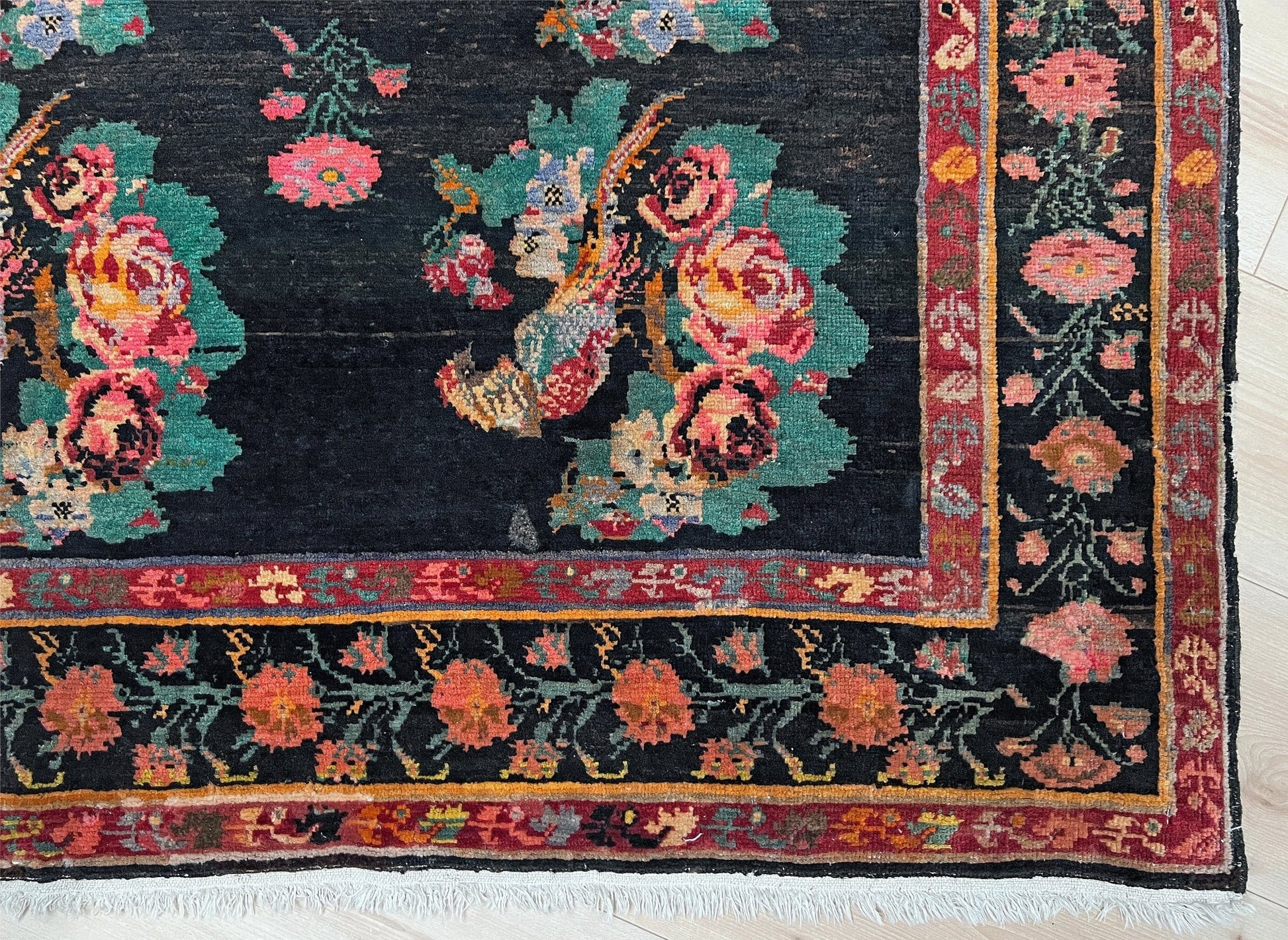 KARABAGH armenian vintage Scatter rug. Oriental rug shop san francisco bay area. Buy handmade wool rug online free shipping