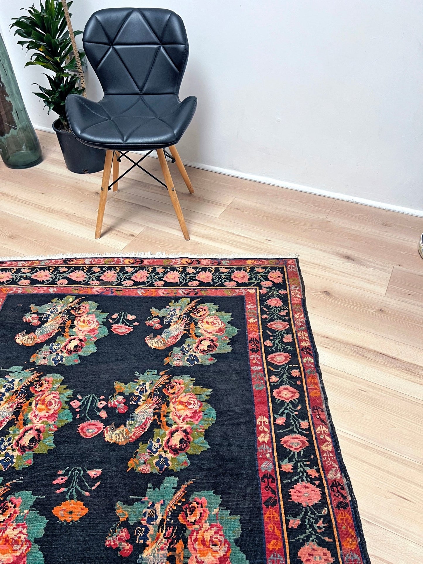 KARABAGH armenian vintage Scatter rug. Oriental rug shop san francisco bay area. Buy handmade wool rug online free shipping