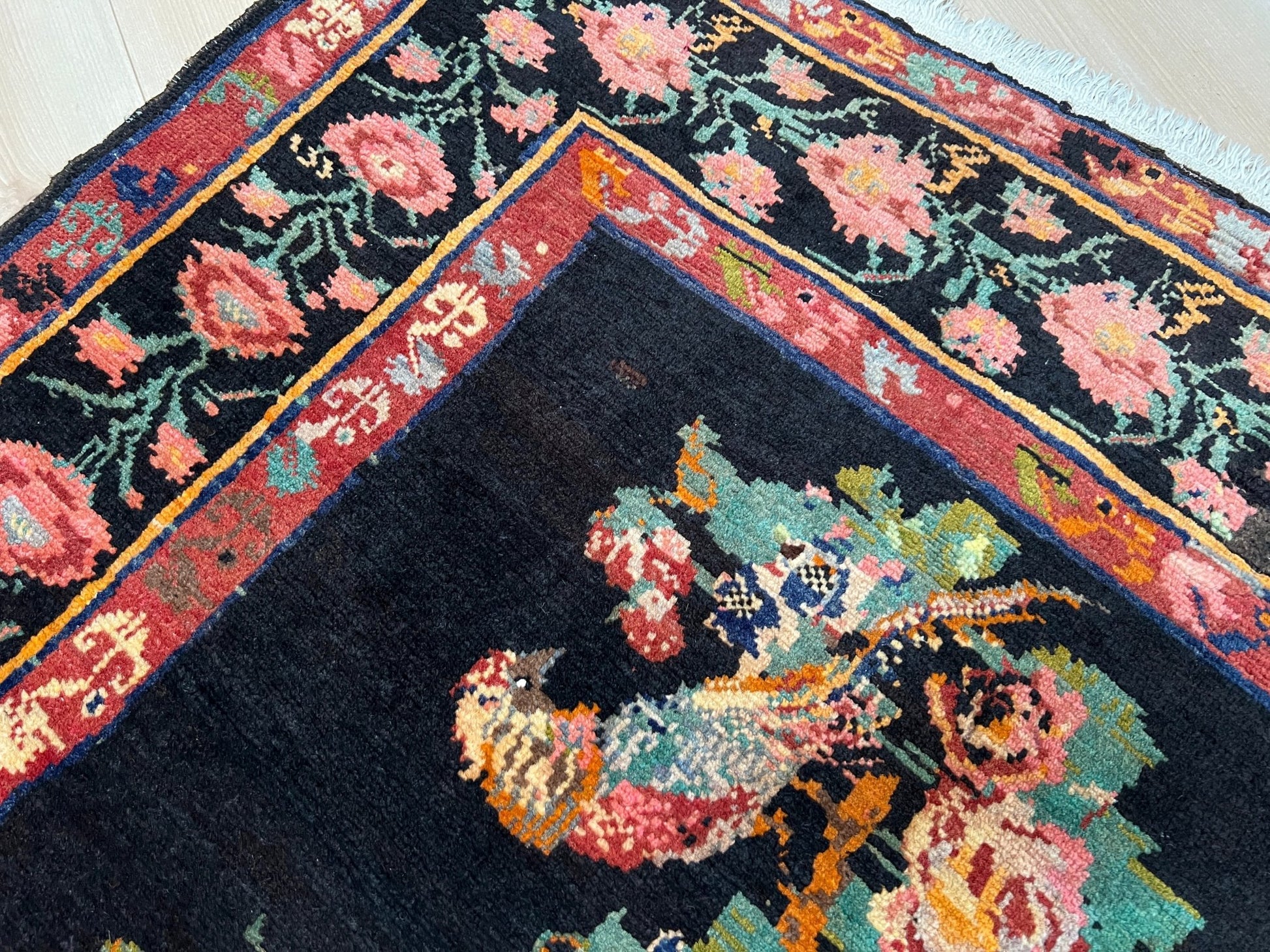 KARABAGH armenian vintage Scatter rug. Oriental rug shop san francisco bay area. Buy handmade wool rug online free shipping