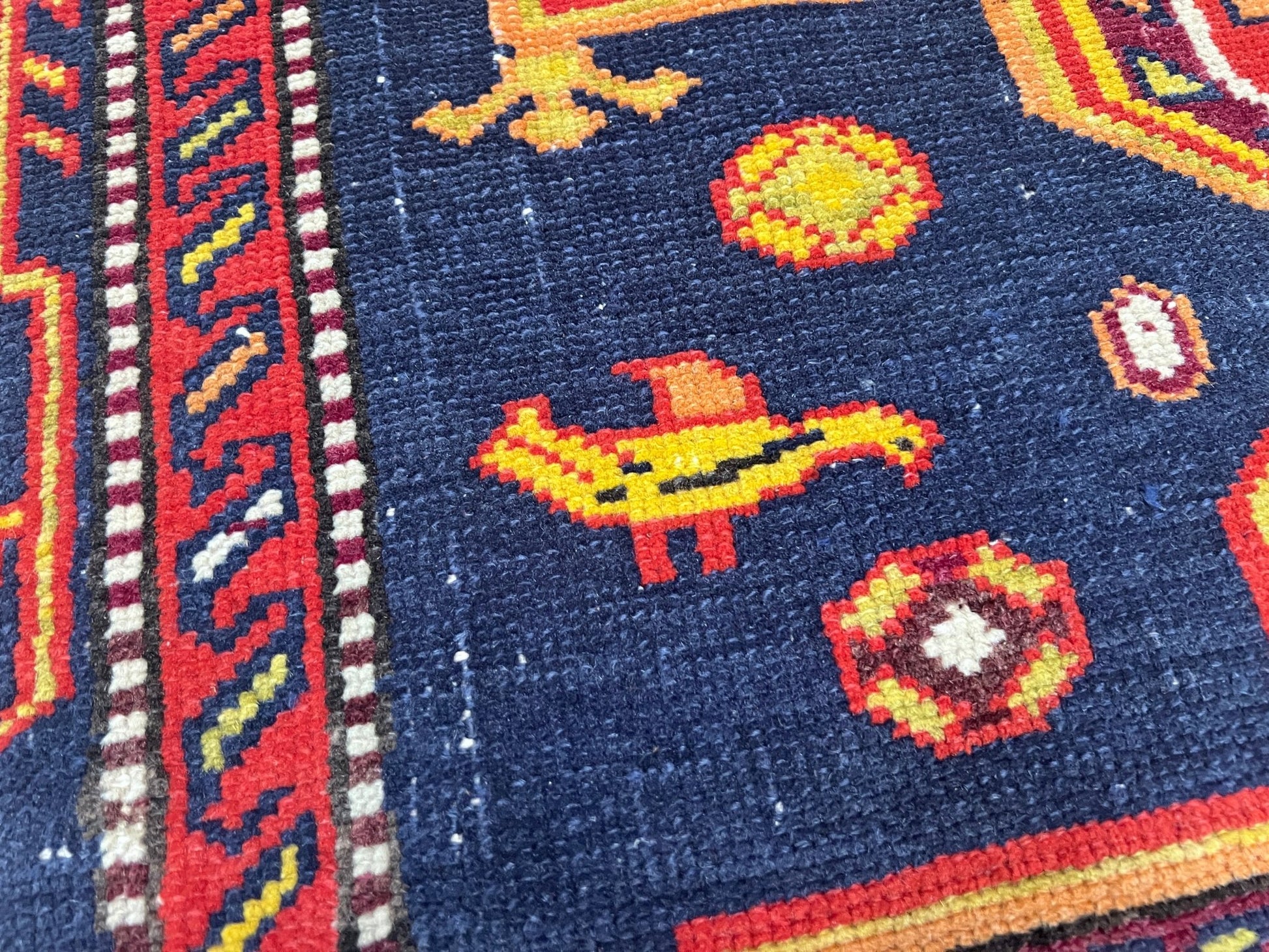 Derbend Caucasian vintage small Scatter handmade rug. Oriental rug shop San francisco bay area. Buy rug online free shipping