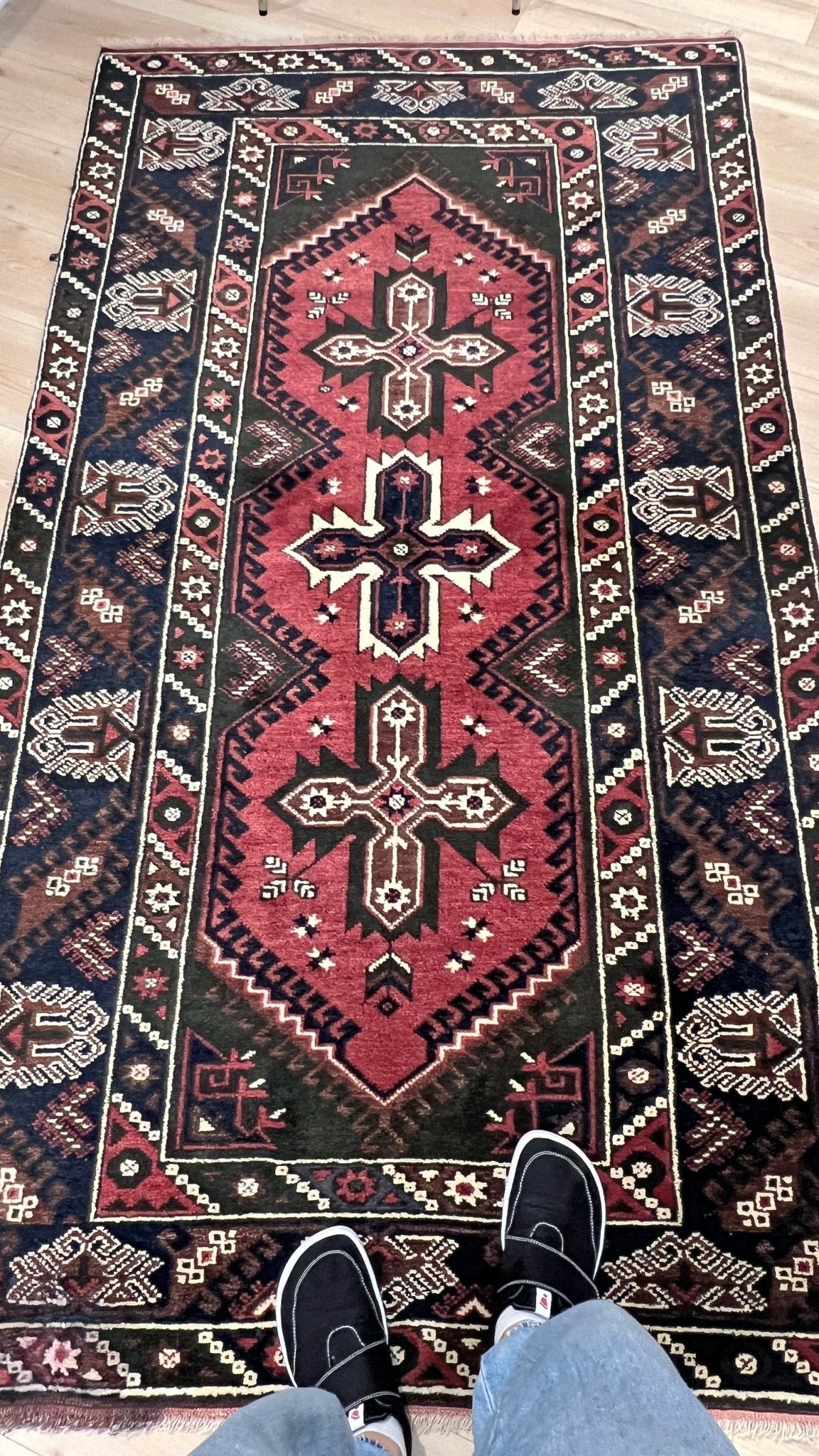 Dosemealti vintage turkish rug shop San Francisco Bay Area. 4x6 Scatter rug. Buy handmade oriental rug online