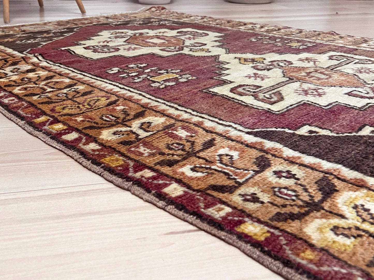 Maden vintage small turkish rug shop san francisco bay area. 3x5 handmade wool rug. Buy handmade rug online free shipping