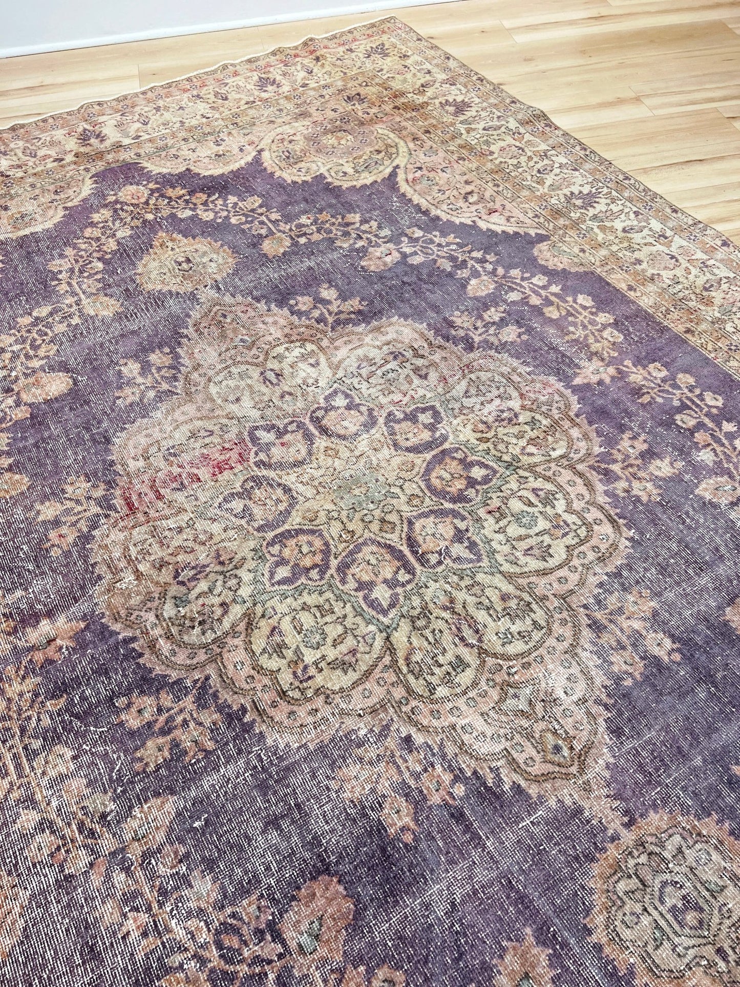 Muted distressed Vintage Turkish Rug shop san francisco bay area. Buy Oriental rug shop online rug shopping free shipping