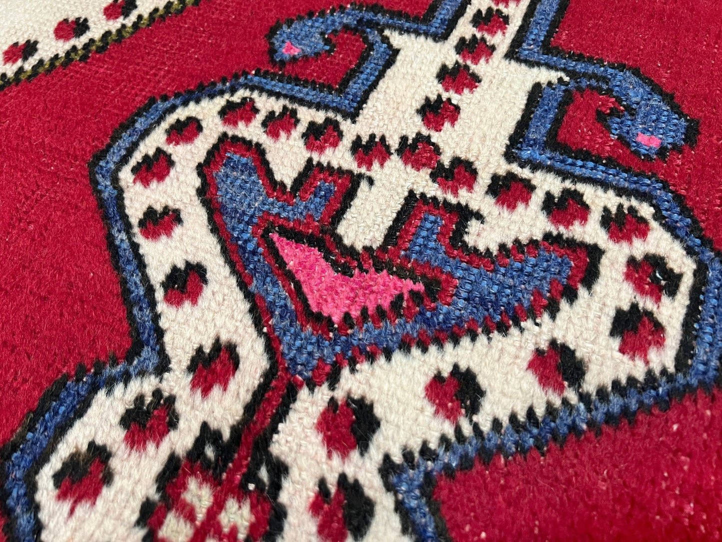 Maden vintage small turkish rug shop san francisco bay area. 3x5 handmade wool rug. Buy handmade rug online free shipping