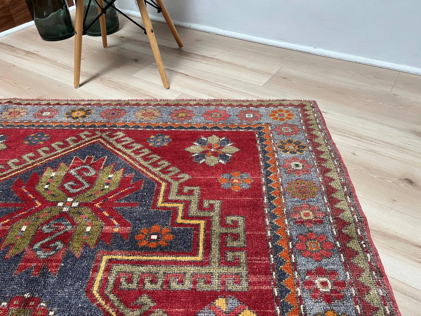 kazak caucasian vintage rug shop San francisco bay area. Rug store berkeley, palo alto. Buy handmade wool rug online