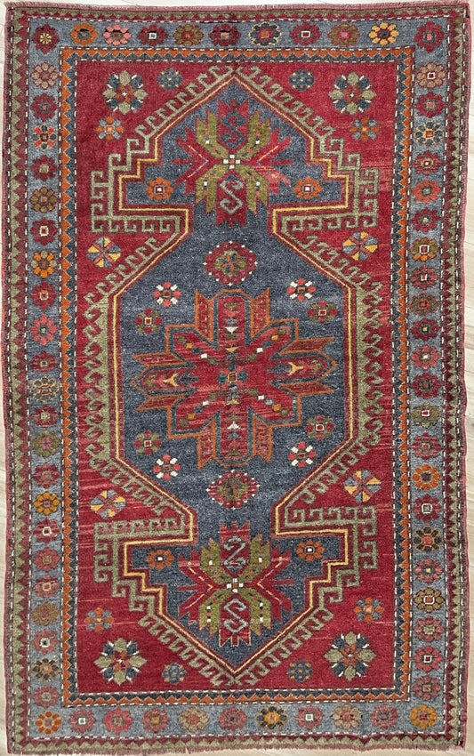 kazak caucasian vintage rug shop San francisco bay area. Rug store berkeley, palo alto. Buy handmade wool rug online