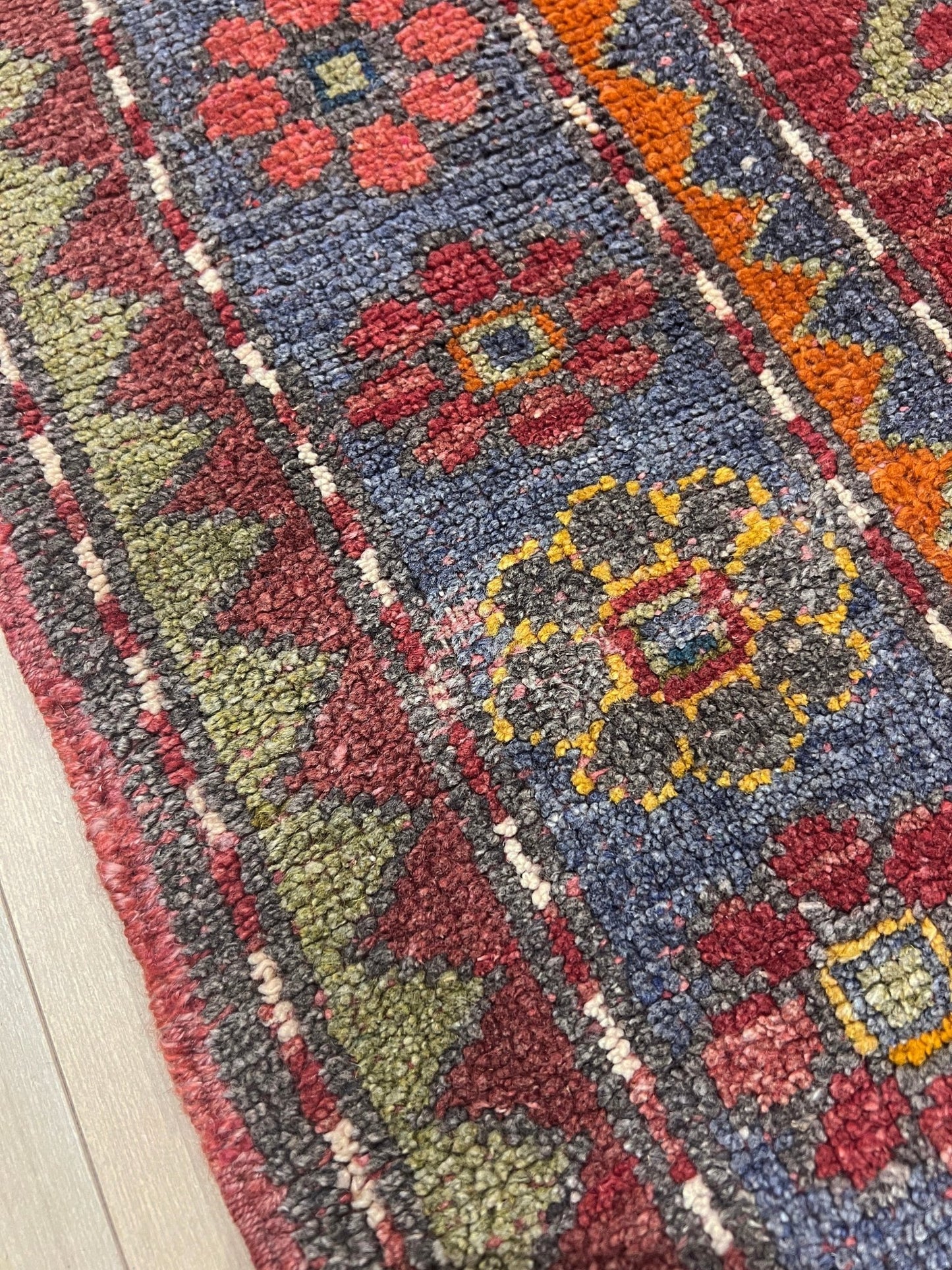 kazak caucasian vintage rug shop San francisco bay area. Rug store berkeley, palo alto. Buy handmade wool rug online