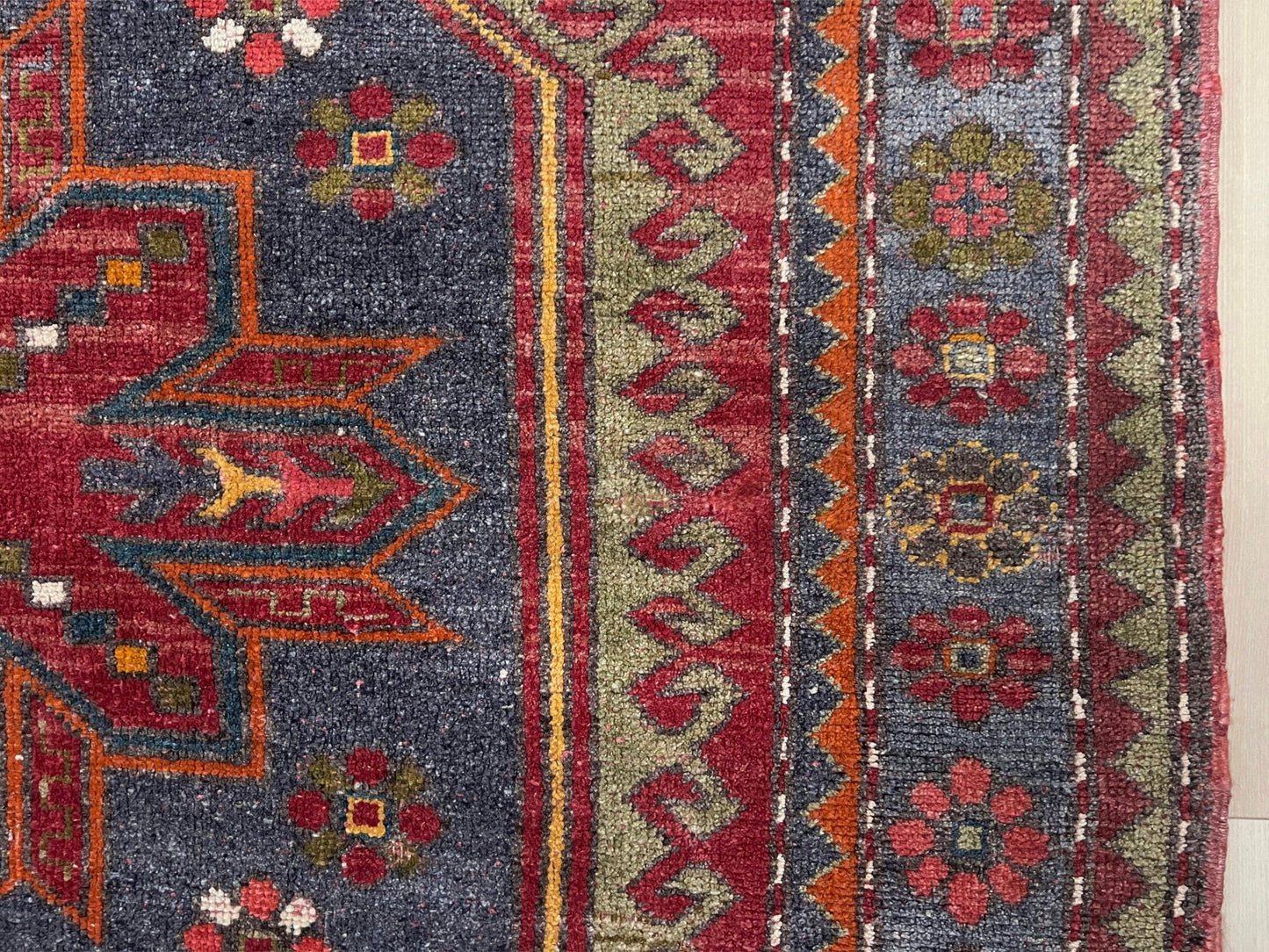 kazak caucasian vintage rug shop San francisco bay area. Rug store berkeley, palo alto. Buy handmade wool rug online