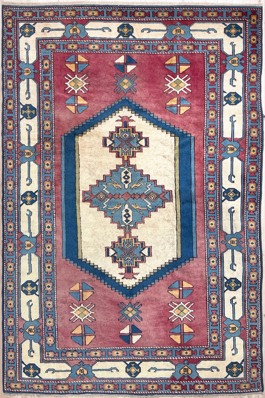 Sultanhani Turkish Rug Shop San francisco bay area. Oriental vintage rug shop berkeley buy rugs online toronto canada