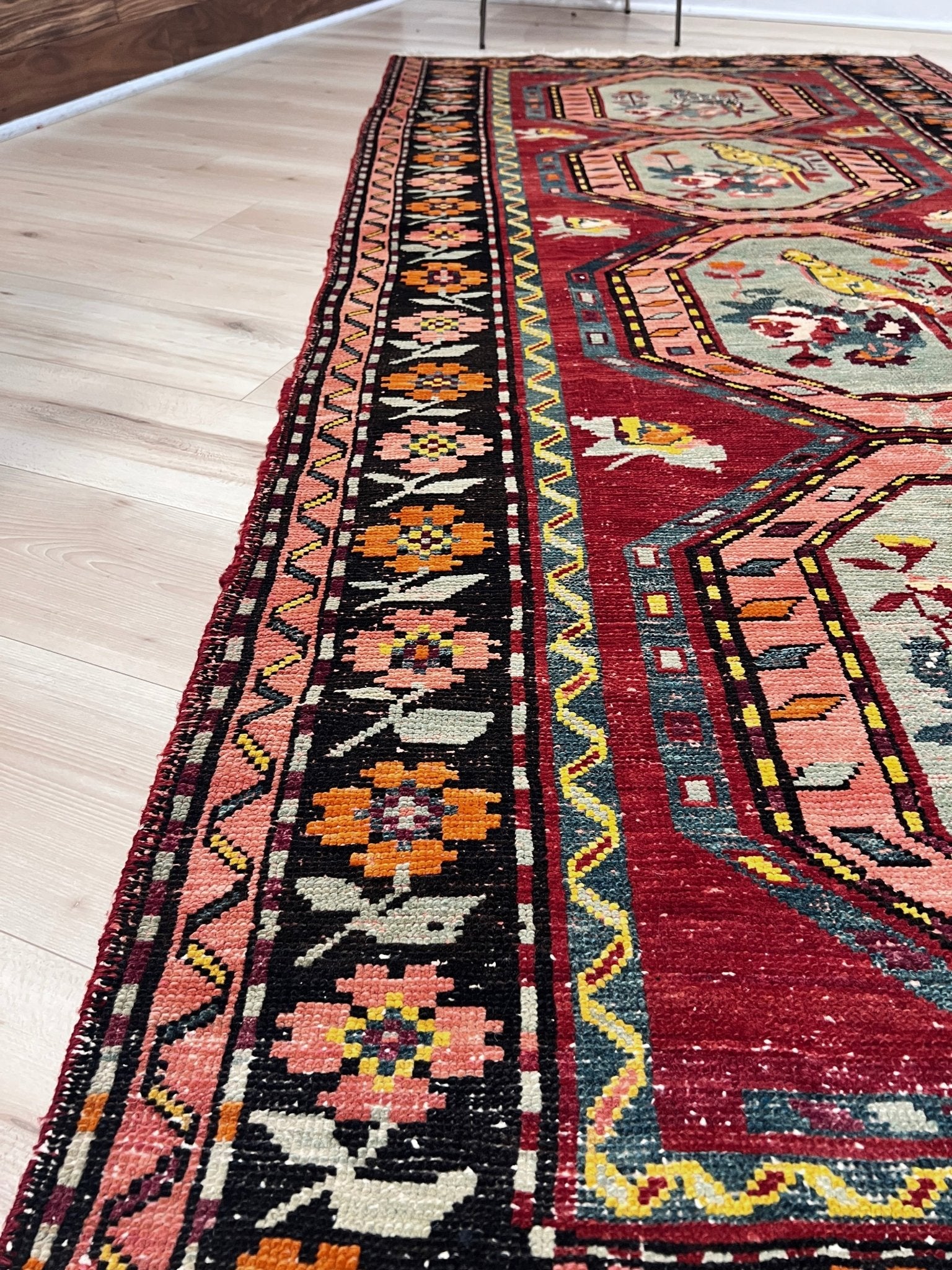 Derbend caucasian rug. Handmade wide runner rug. Oriental rug shop San Francisco Bay Area. Buy wool rug online