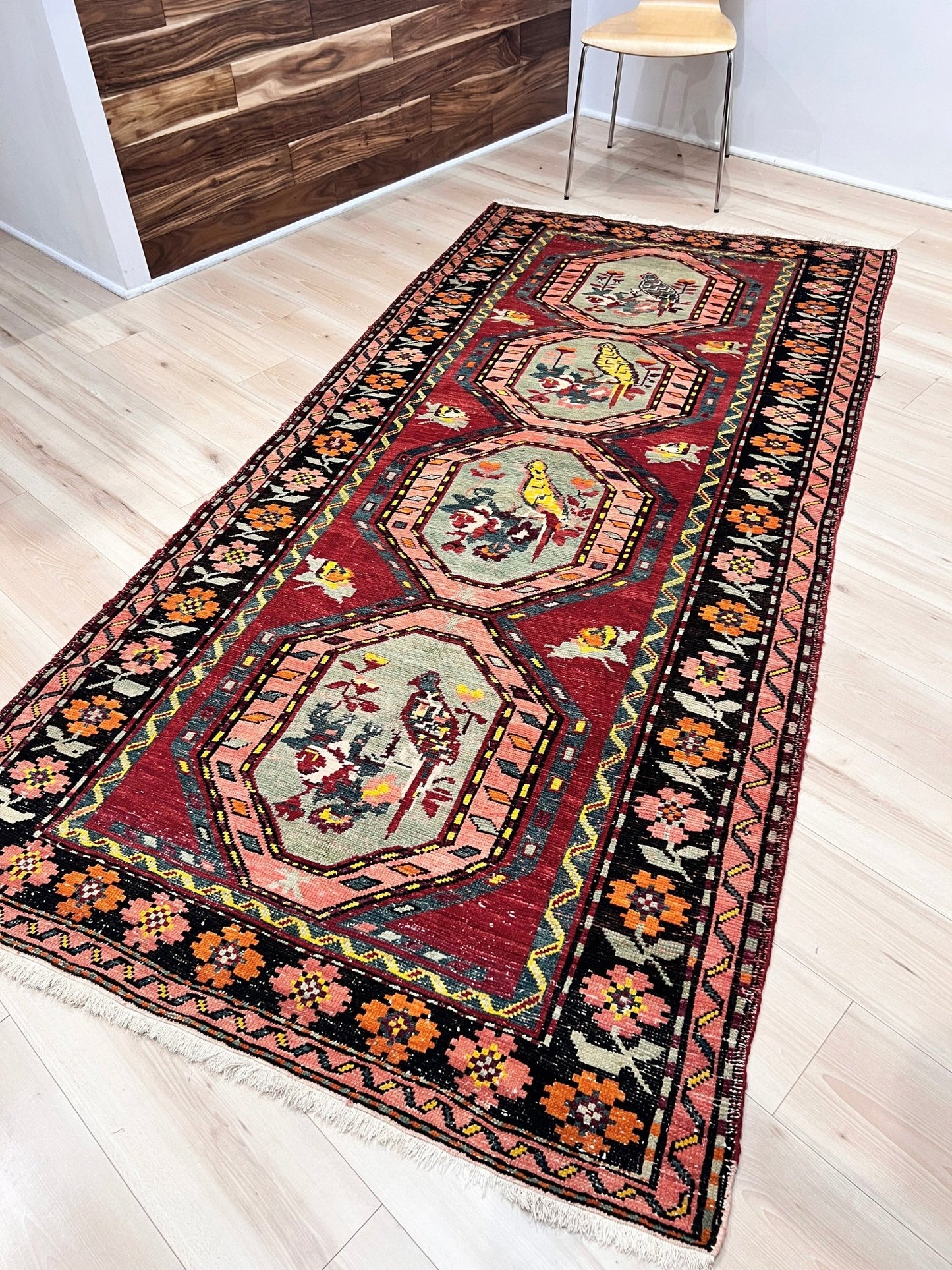 Derbend caucasian rug. Handmade wide runner rug. Oriental rug shop San Francisco Bay Area. Buy wool rug online