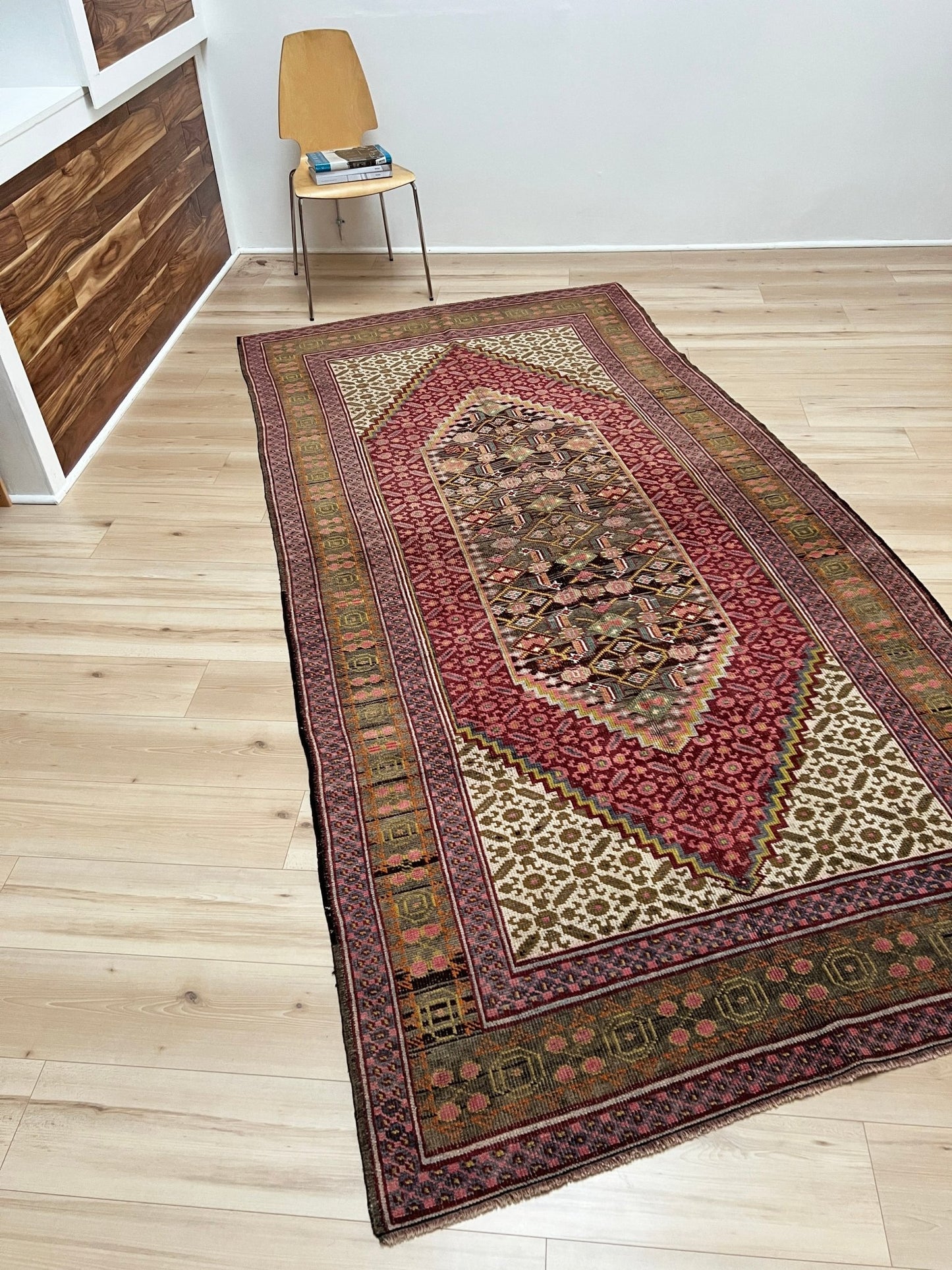 Senneh handmade Persian Rug Wide Runner. Oriental rug shop san francisco bay area. Buy wool carpet oriental rug online