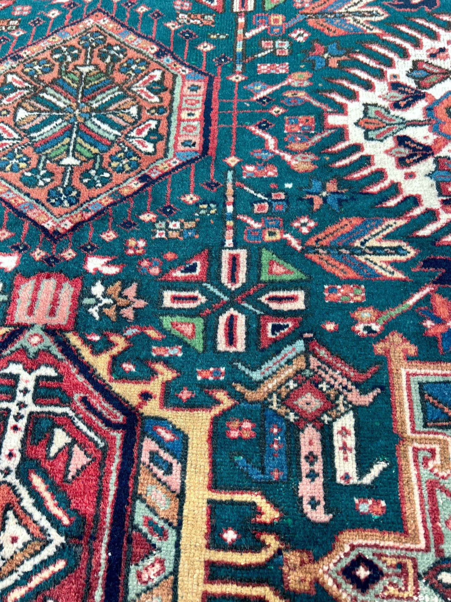 large karadja heriz persian aera rug. Oriental rug shop san francisco bay area. Buy handmade wool vintage rug online