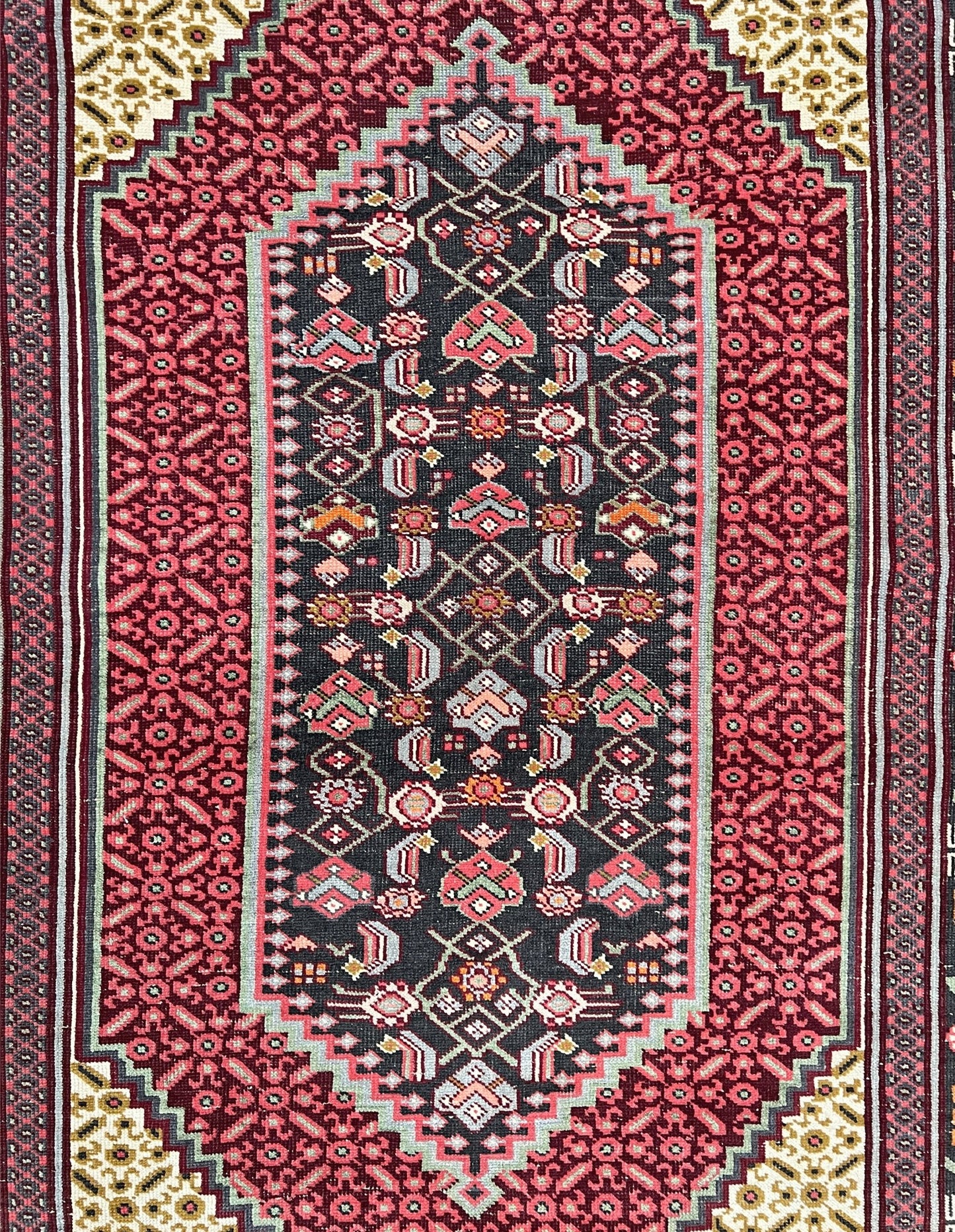 Senneh handmade Persian Rug Wide Runner. Oriental rug shop san francisco bay area. Buy wool carpet oriental rug online