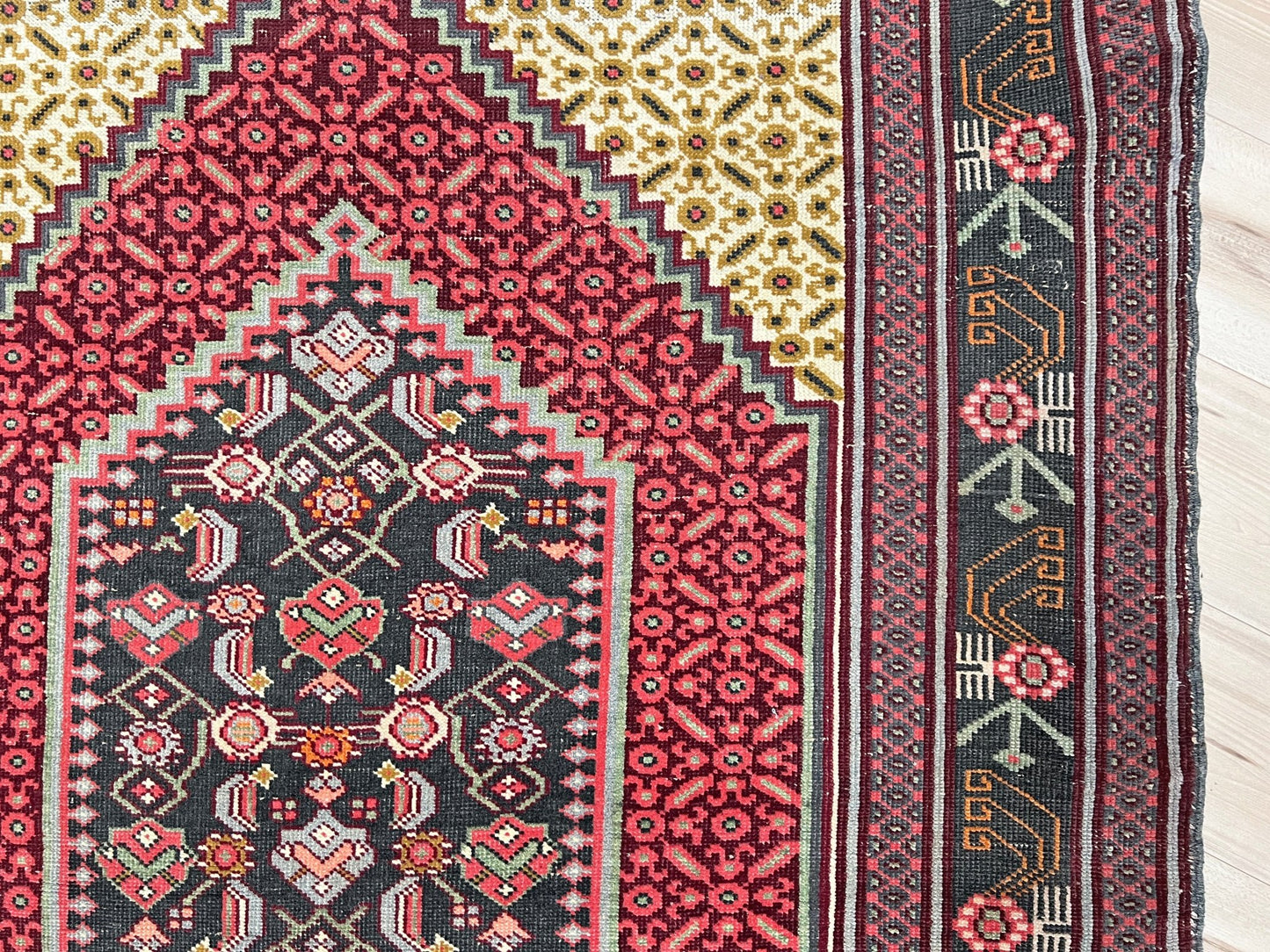 Senneh handmade Persian Rug Wide Runner. Oriental rug shop san francisco bay area. Buy wool carpet oriental rug online