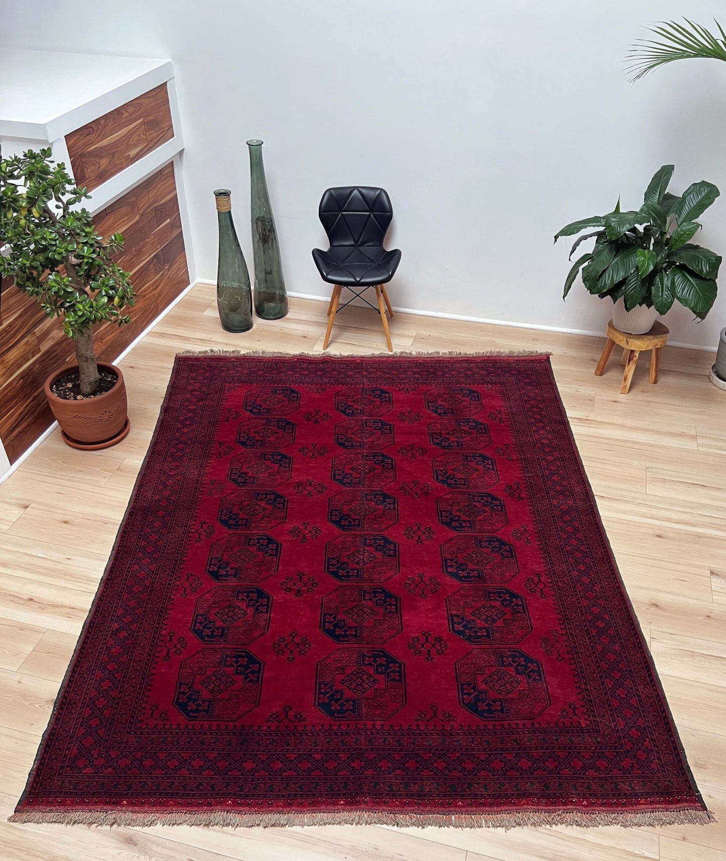 Ersari elephant foot turkmen rug. Oriental rug shop san francisco bay area. 6x8 burgundy rug. Buy handmade rug online