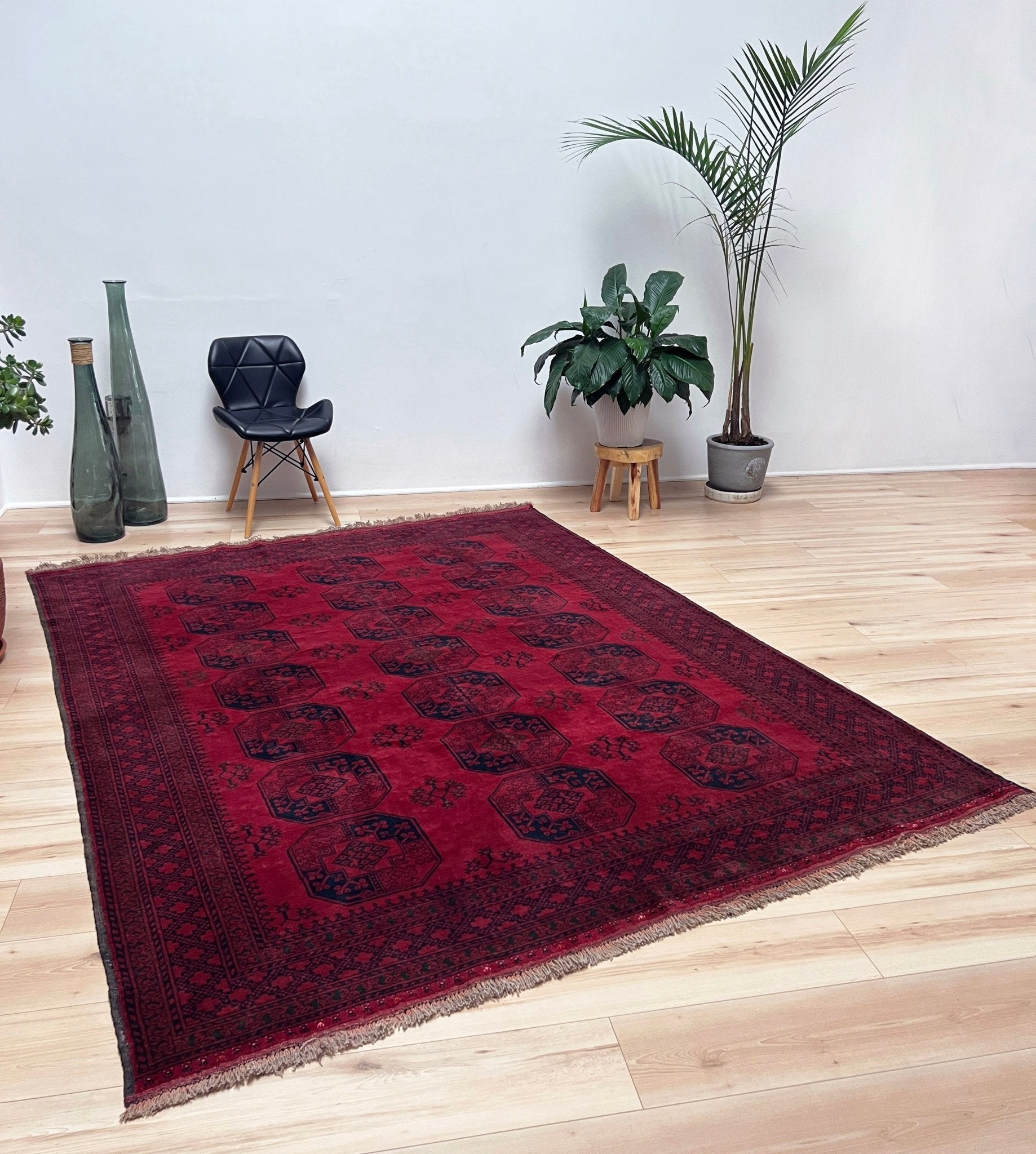 Ersari elephant foot turkmen rug. Oriental rug shop san francisco bay area. 6x8 burgundy rug. Buy handmade rug online