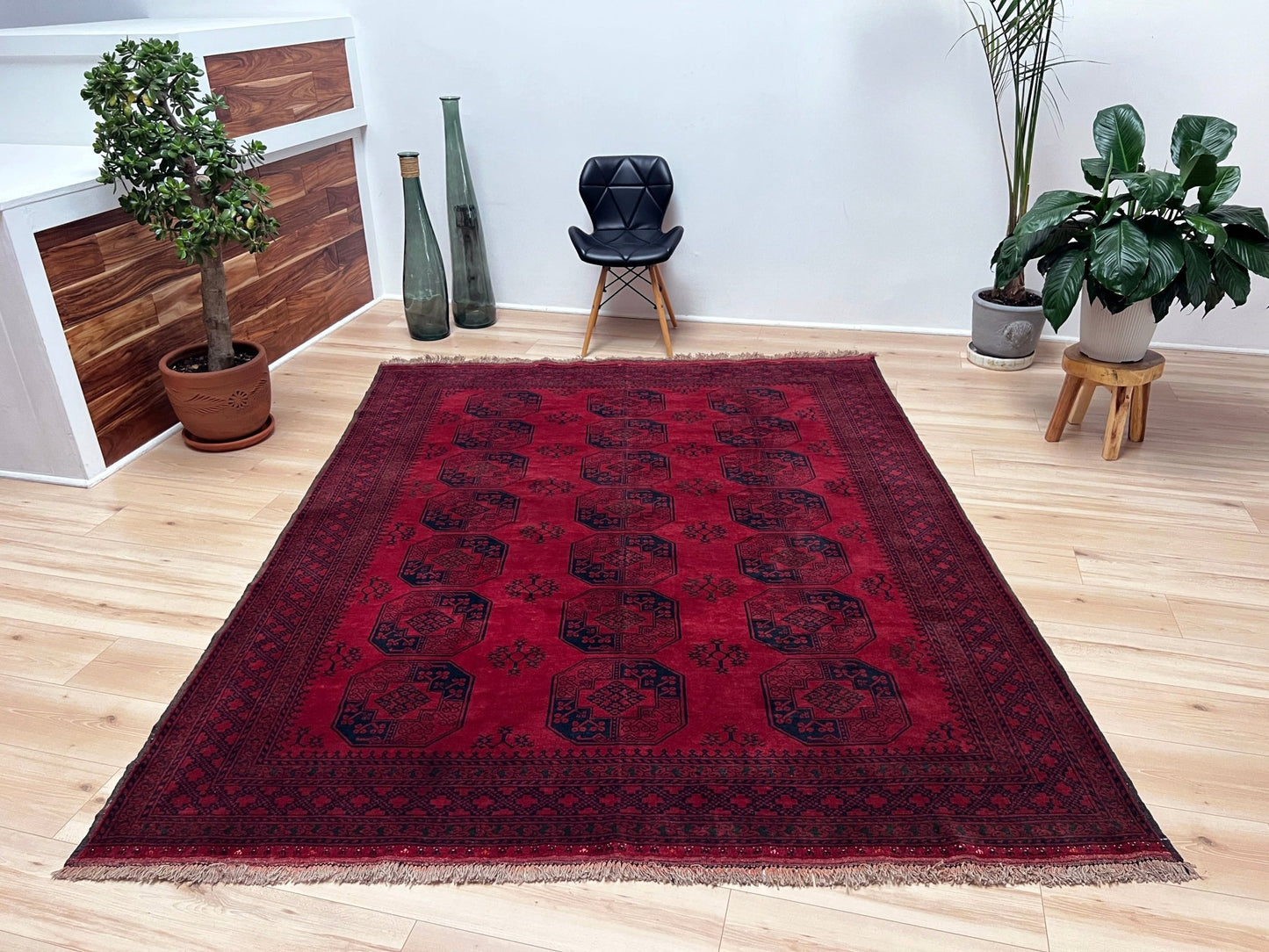 Ersari elephant foot turkmen rug. Oriental rug shop san francisco bay area. 6x8 burgundy rug. Buy handmade rug online