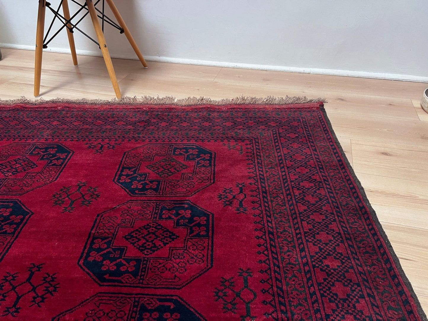 Ersari elephant foot turkmen rug. Oriental rug shop san francisco bay area. 6x8 burgundy rug. Buy handmade rug online