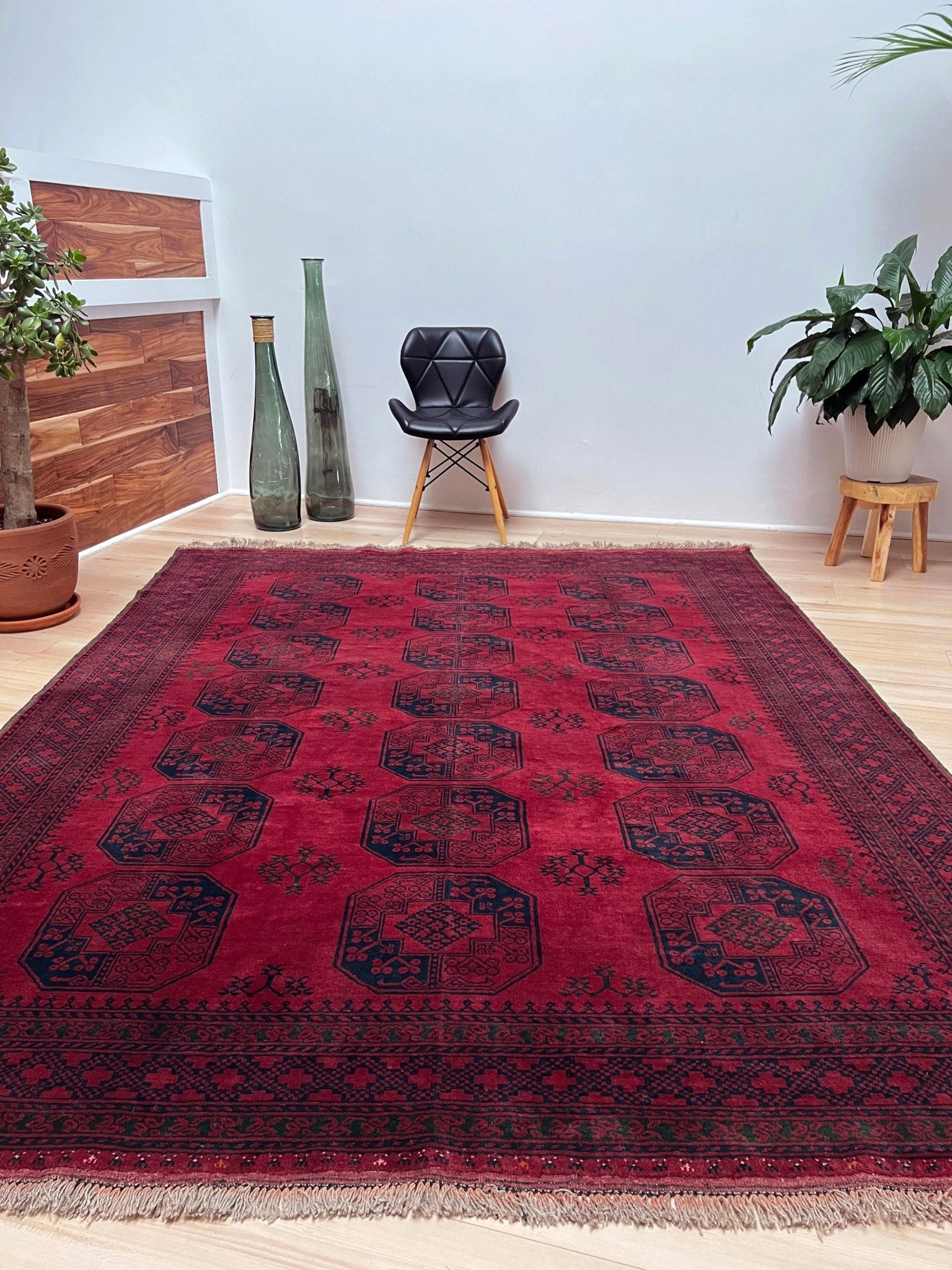 Ersari elephant foot turkmen rug. Oriental rug shop san francisco bay area. 6x8 burgundy rug. Buy handmade rug online