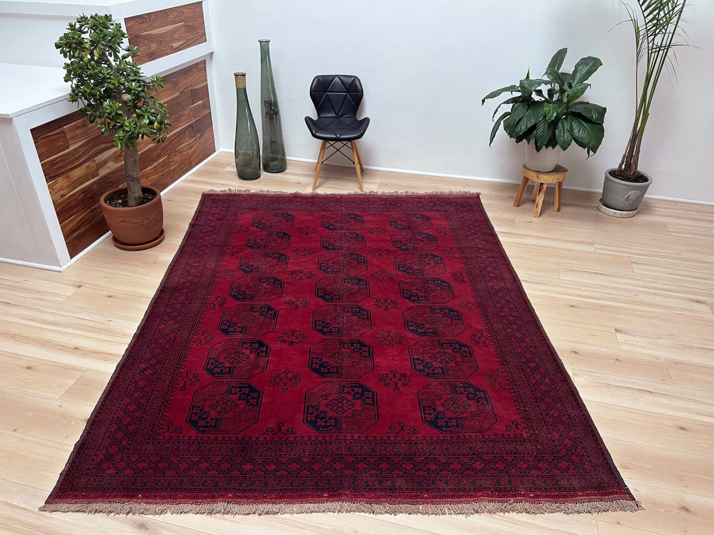 Ersari elephant foot turkmen rug. Oriental rug shop san francisco bay area. 6x8 burgundy rug. Buy handmade rug online