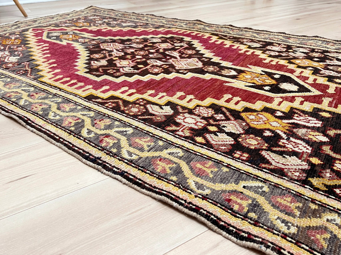 Derbend Caucasian 4x6 ft small Scatter handmade rug. Oriental rug shop San francisco bay area. Buy rug online free shipping