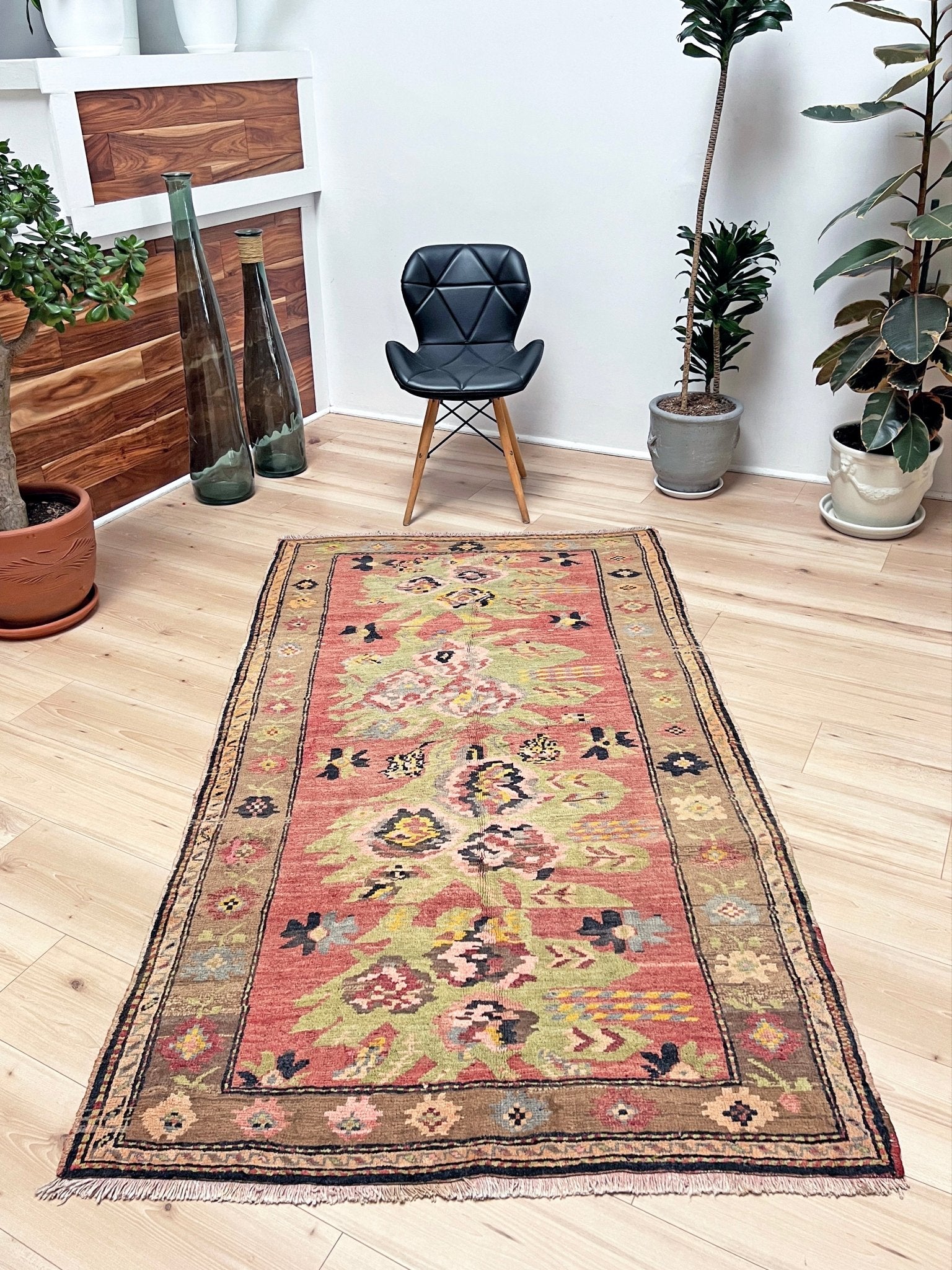 Karabagh Caucasian 4x6 vintage small wool rug. Oriental rug shop san francisco bay area. Buy handmade wool rug online