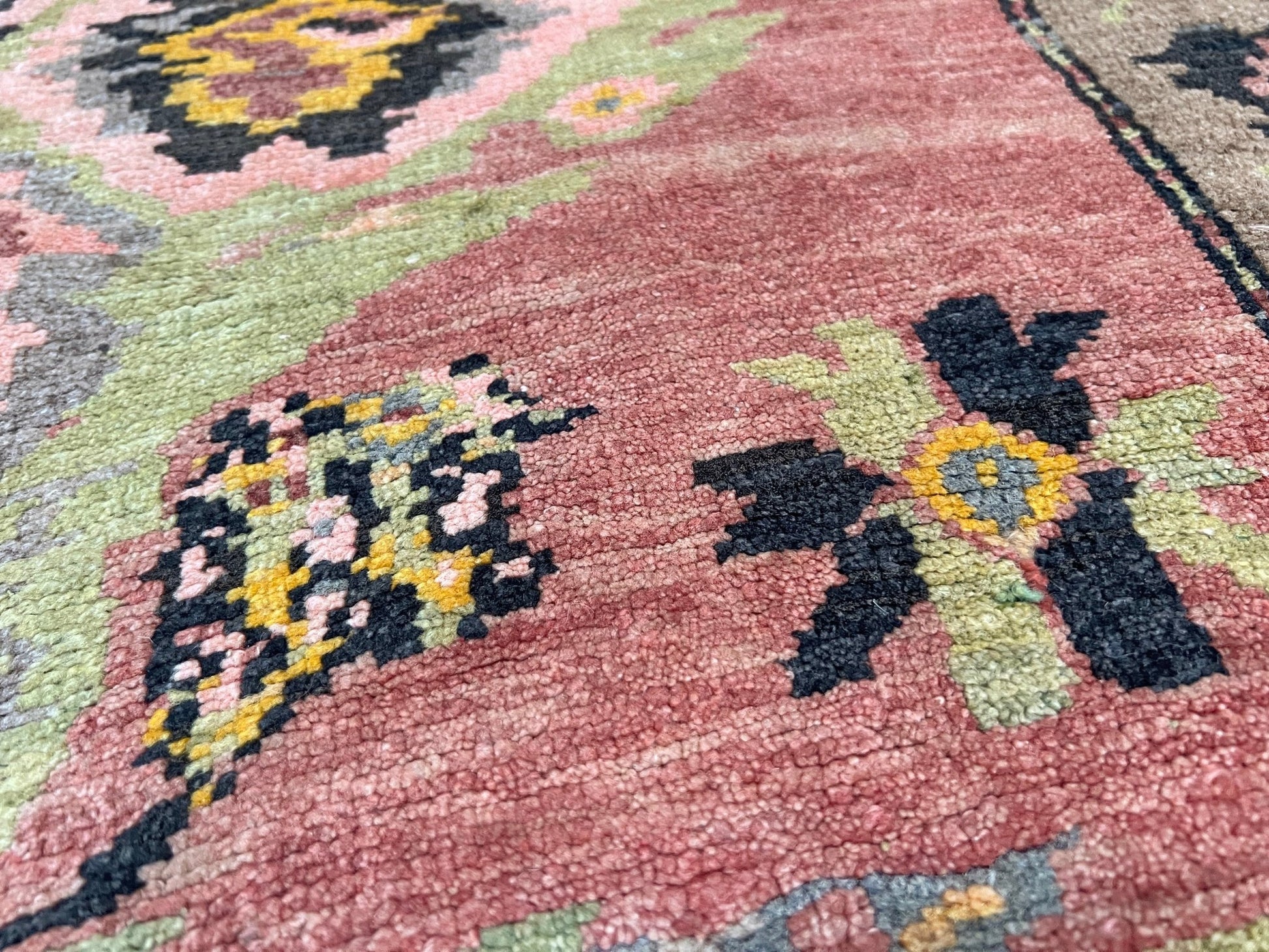 Karabagh Caucasian 4x6 vintage small wool rug. Oriental rug shop san francisco bay area. Buy handmade wool rug online