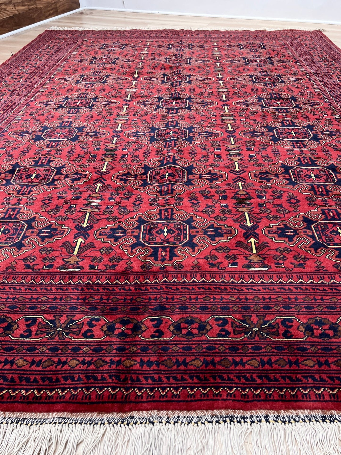 khal muhammadi turkmen oriental rug shop san francisco bay area. afghan rug shop berkeley, palo alto. large oriental rug