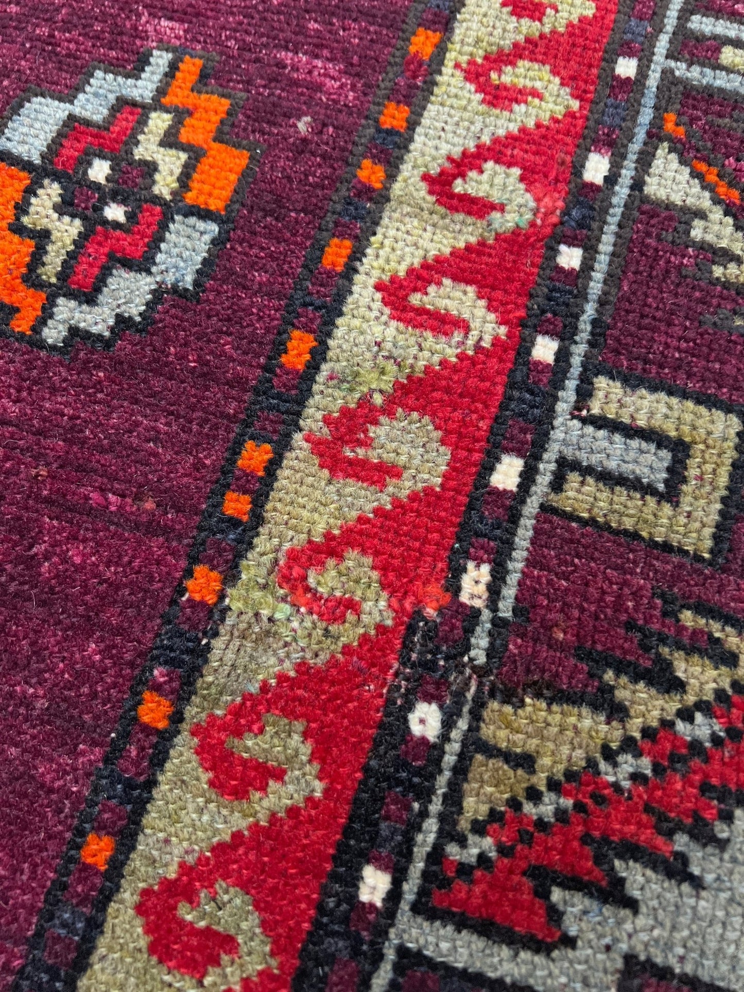 kazak caucasian vintage rug shop San francisco bay area. Rug store berkeley, palo alto. Buy handmade wool rug online