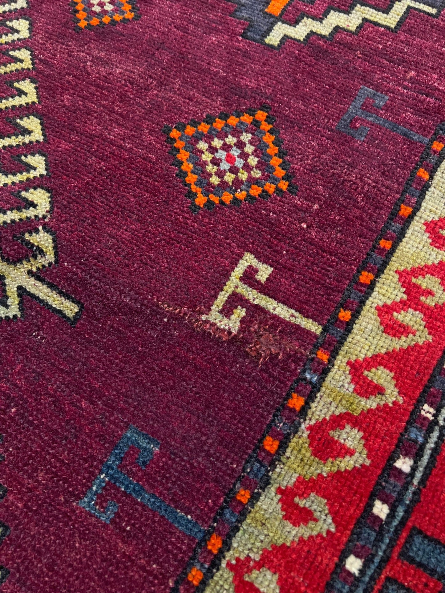 kazak caucasian vintage rug shop San francisco bay area. Rug store berkeley, palo alto. Buy handmade wool rug online