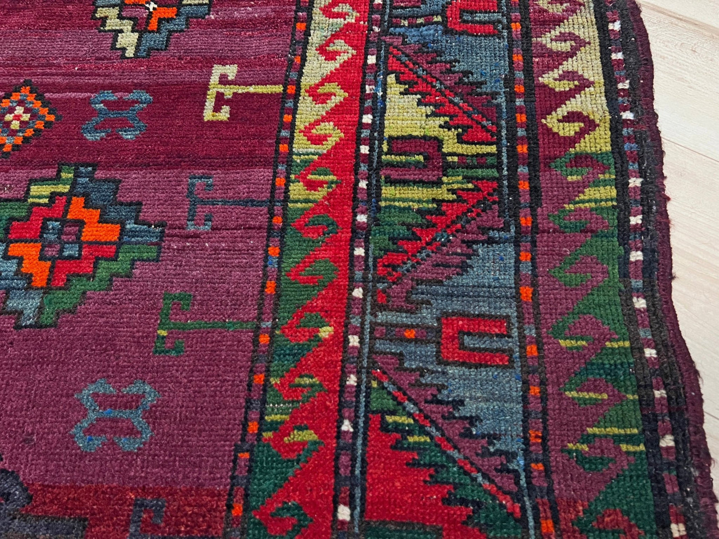 kazak caucasian vintage rug shop San francisco bay area. Rug store berkeley, palo alto. Buy handmade wool rug online