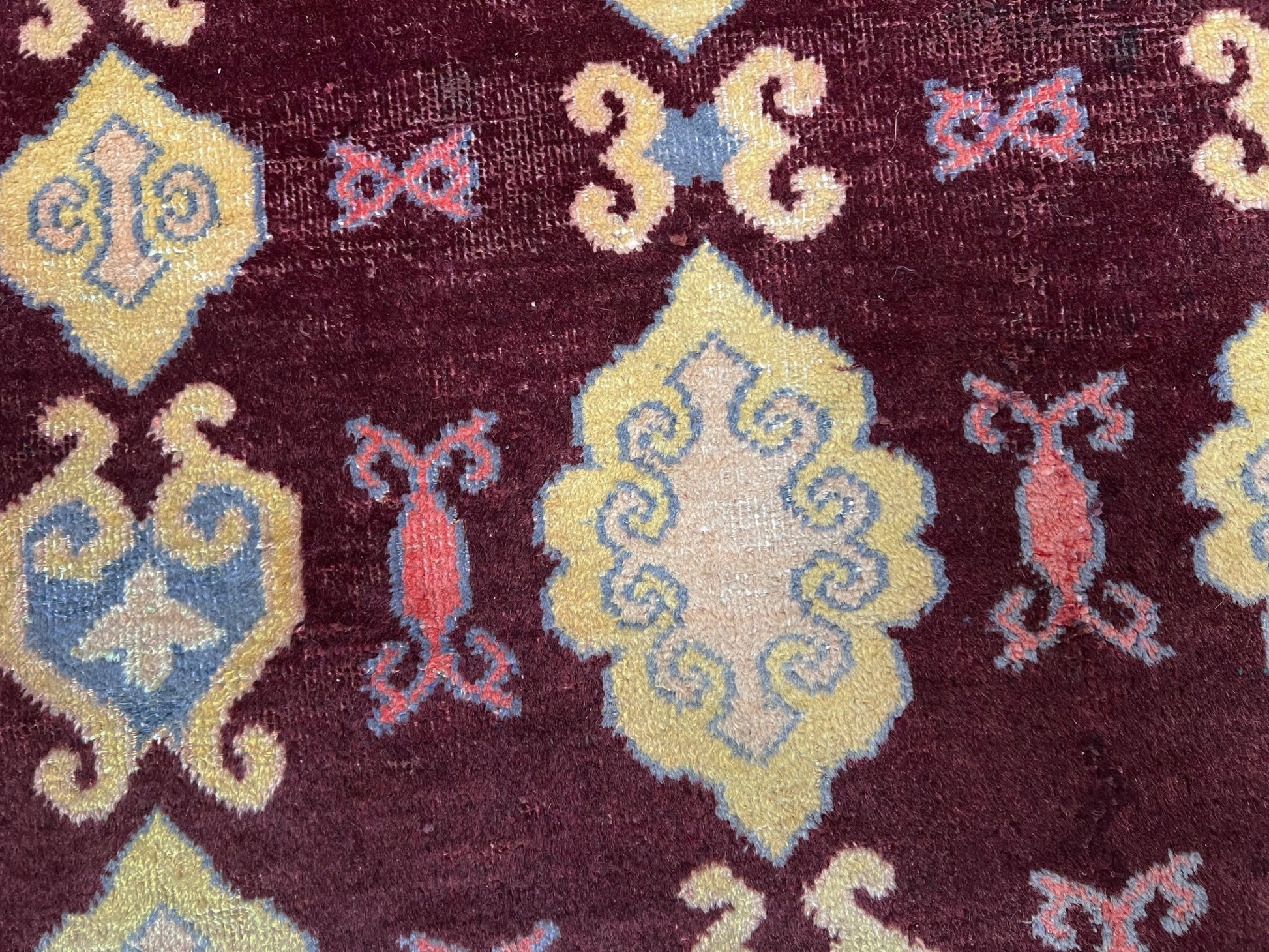 Small wool Rug for living room bedroom study dining. Vintage rug shop san francisco bay area. Buy handmade rug online