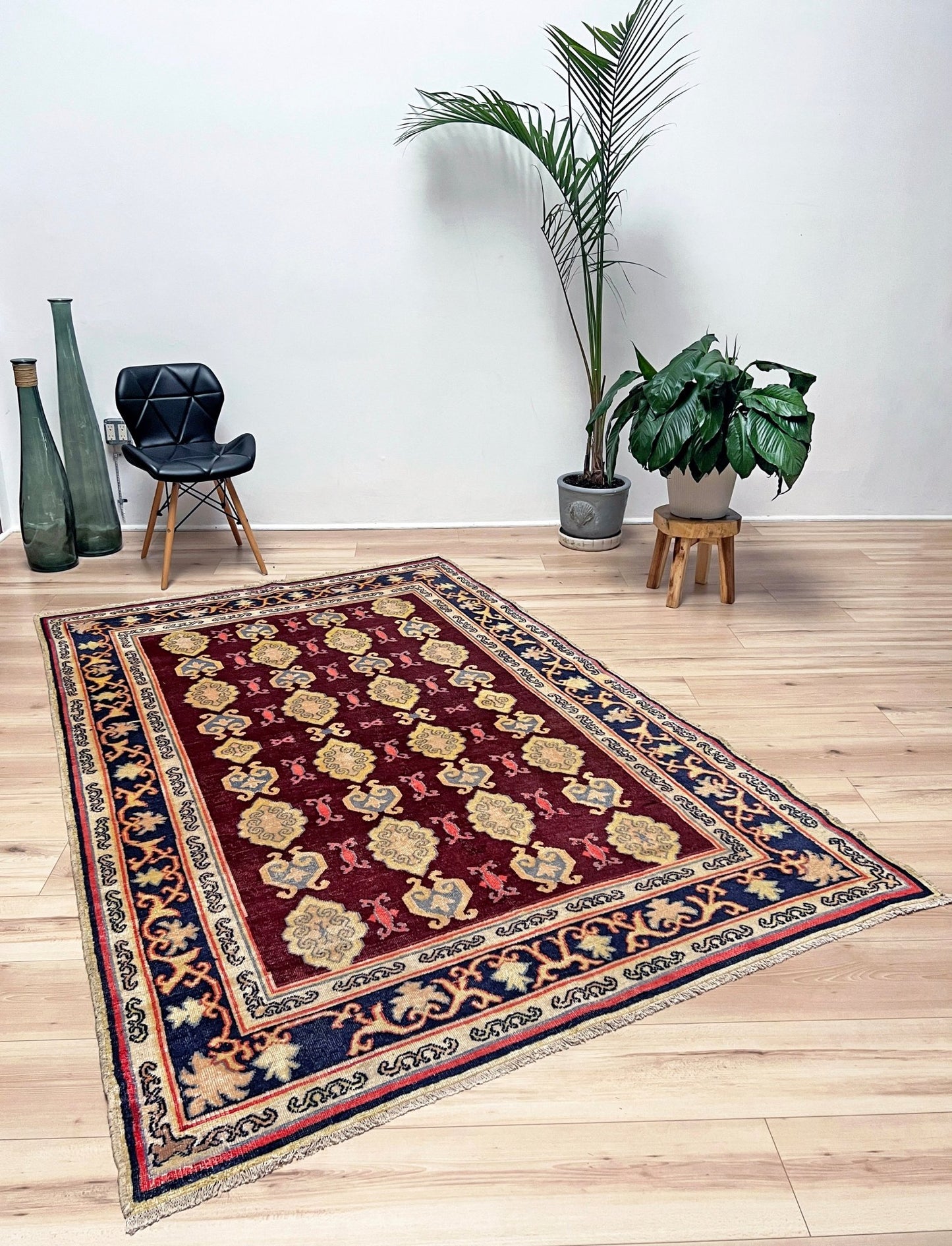 Small wool Rug for living room bedroom study dining. Vintage rug shop san francisco bay area. Buy handmade rug online