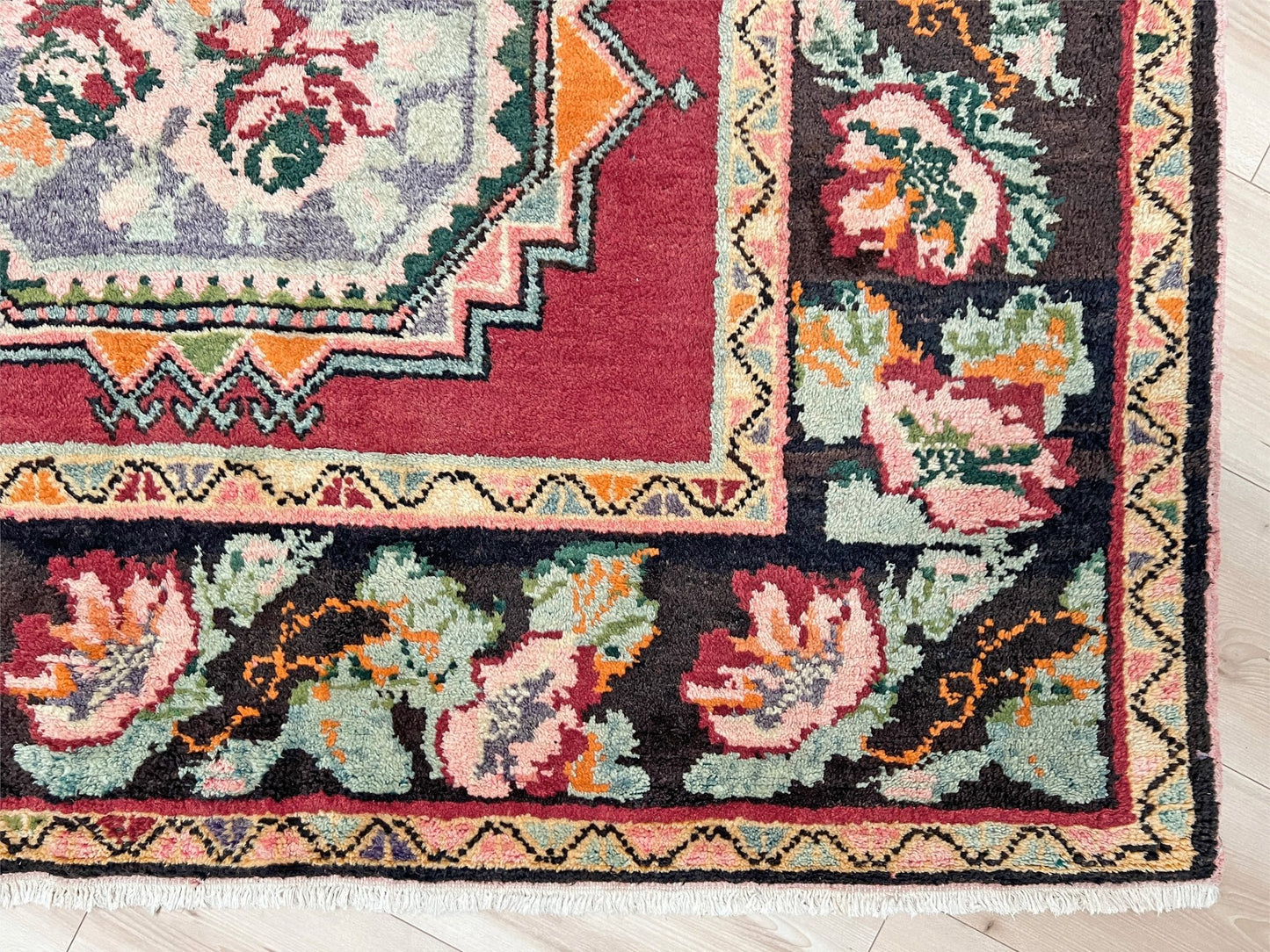 derbend karabagh caucasian rug. Oriental rug shop San Francisco Bay Area. Wide runner handmade wool rug. Buy rug online